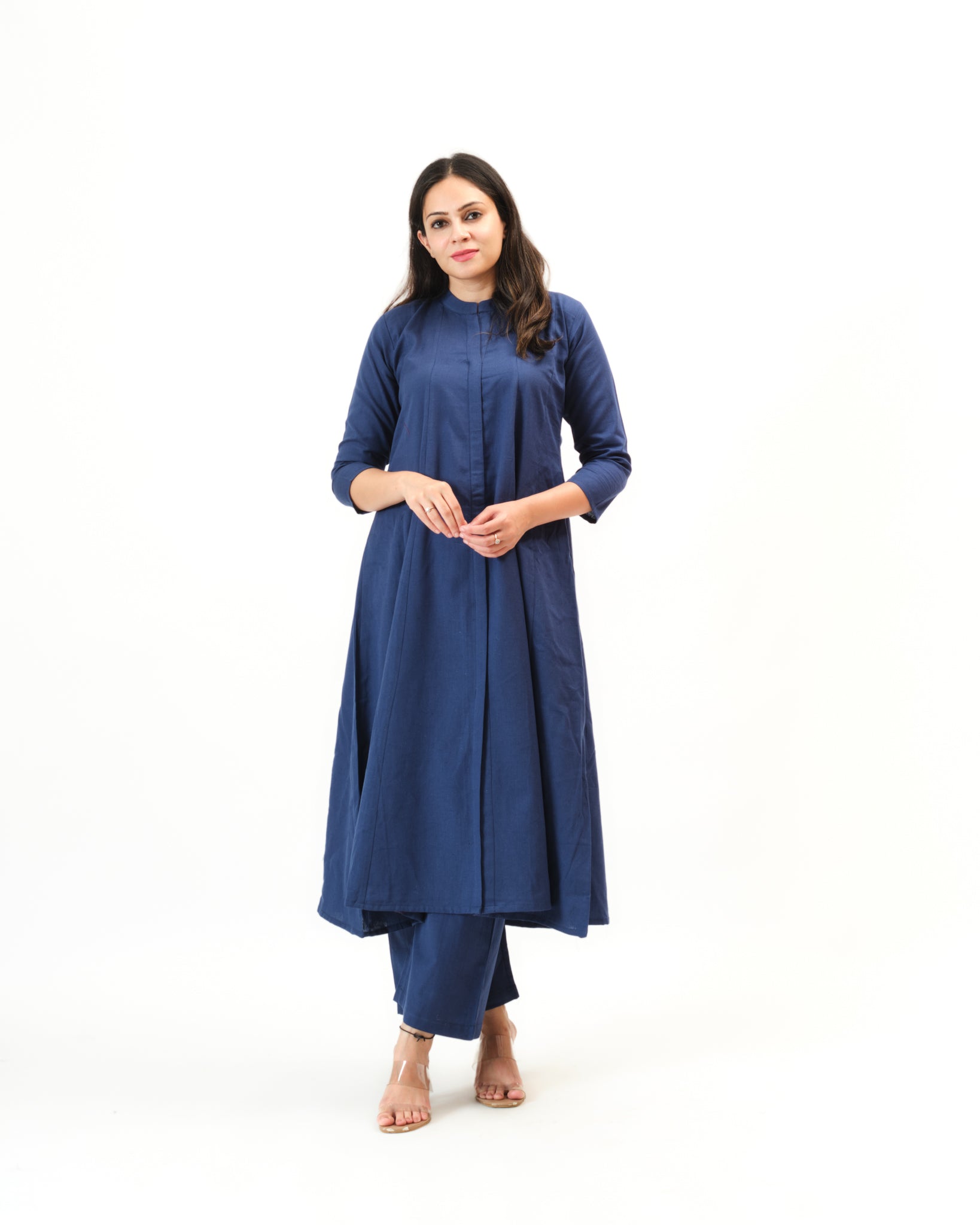 mrunalini β kurta & pants