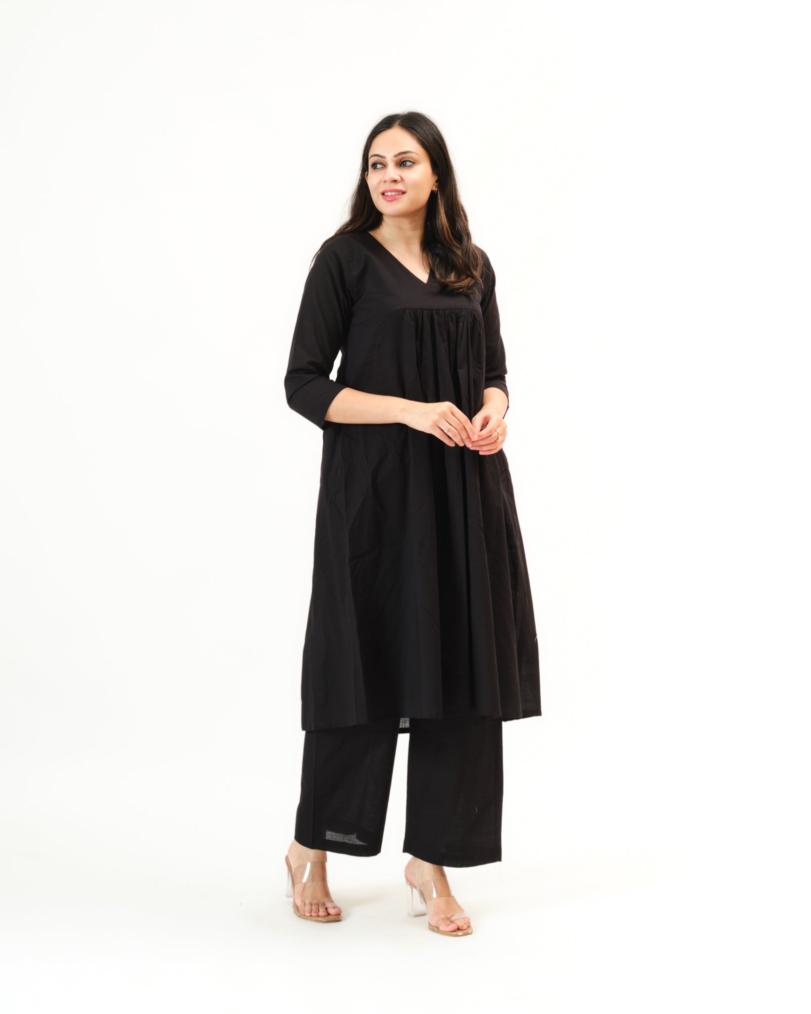 okha β kurta & pants