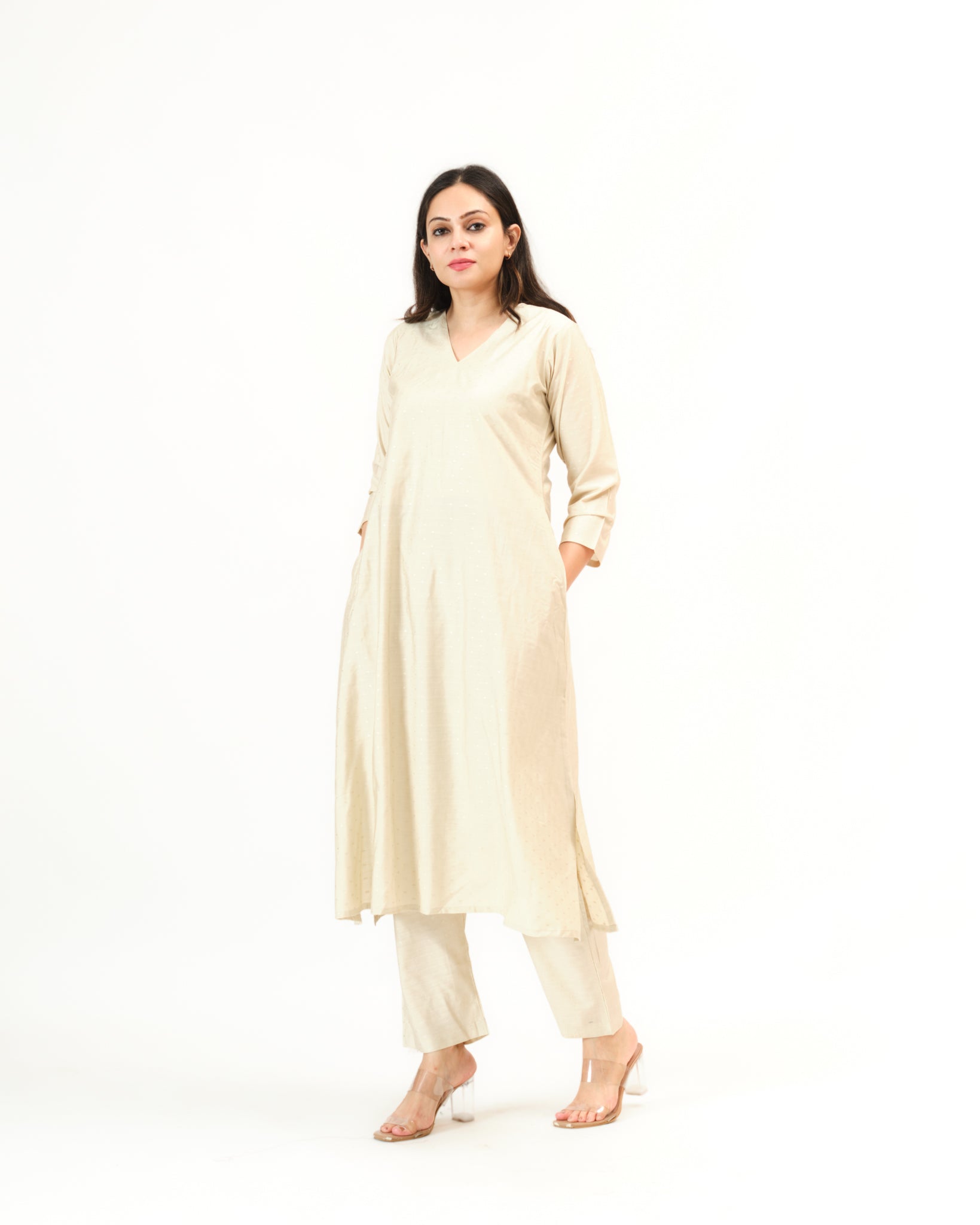 varija — kurta & pants