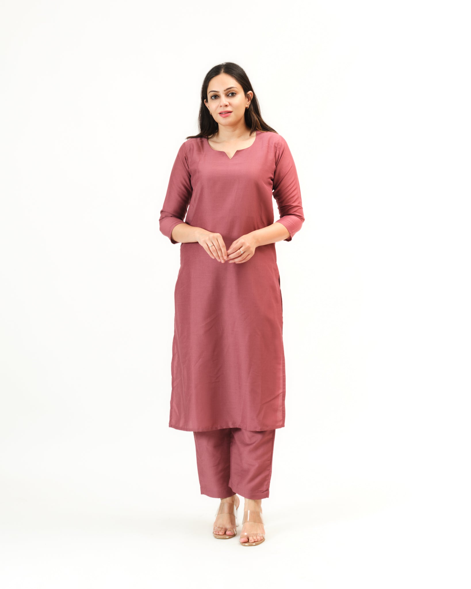 surkh β kurta & pants