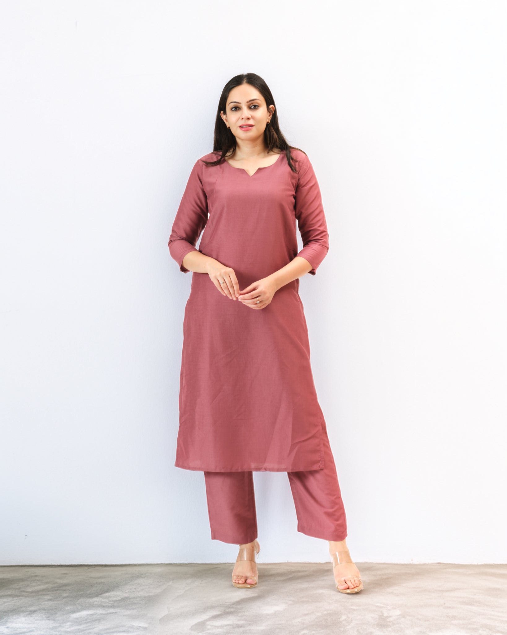 surkh — kurta & pants