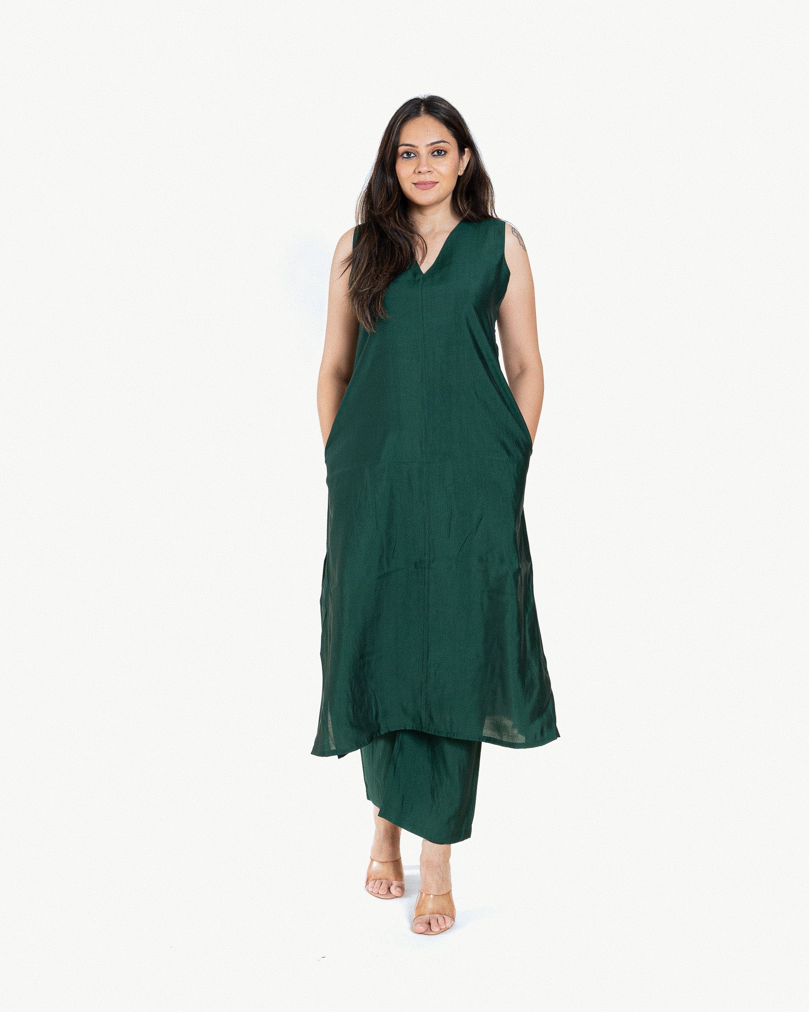 varn β kurta & pants