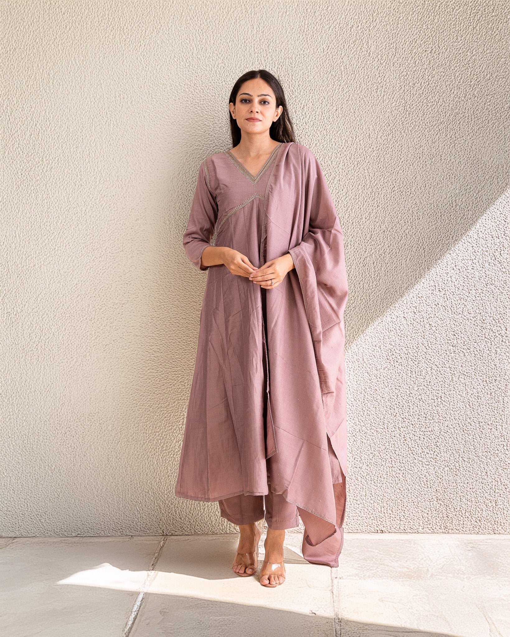 aashna β kurta, pants & dupatta