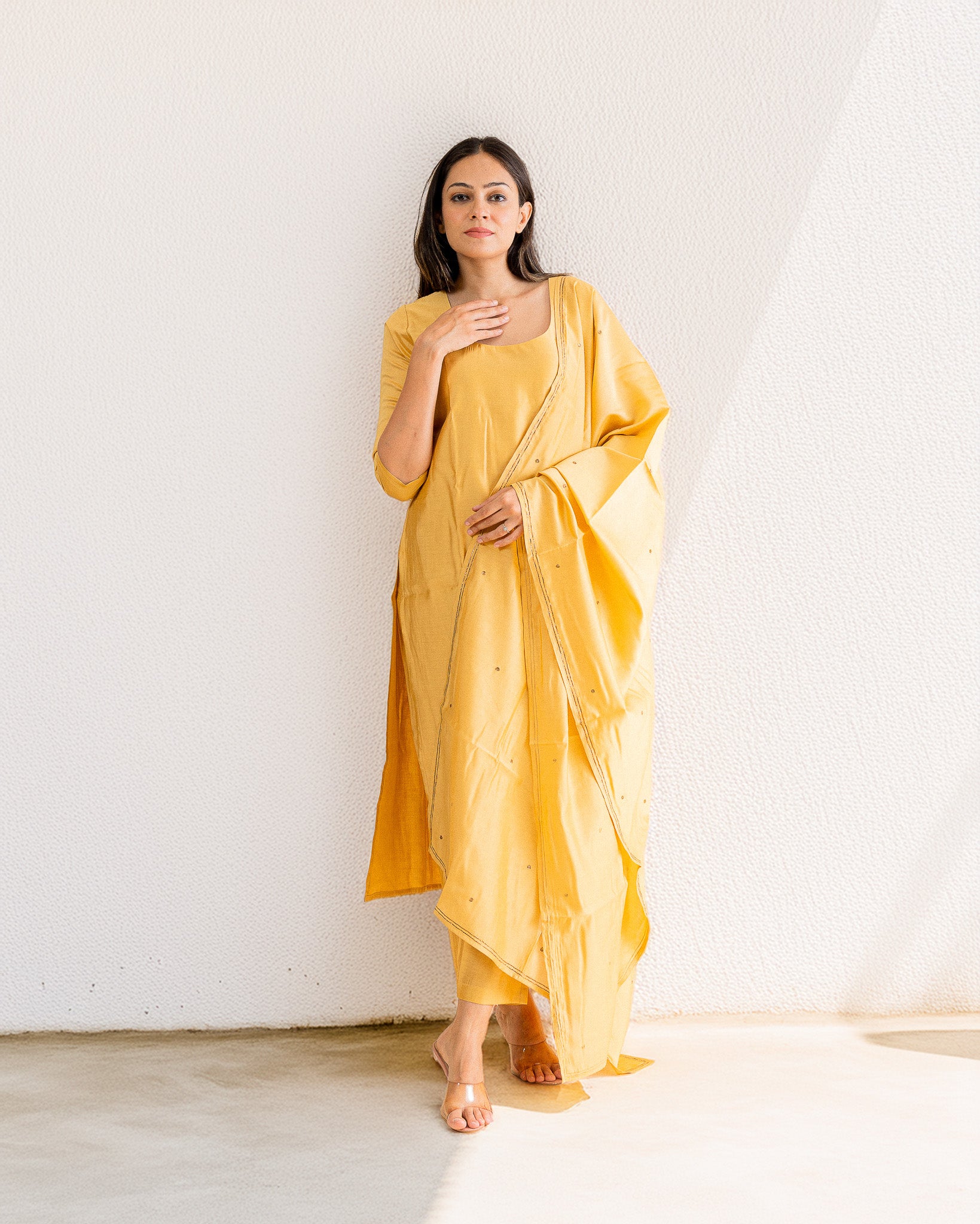 badariya β kurta, pants & dupatta