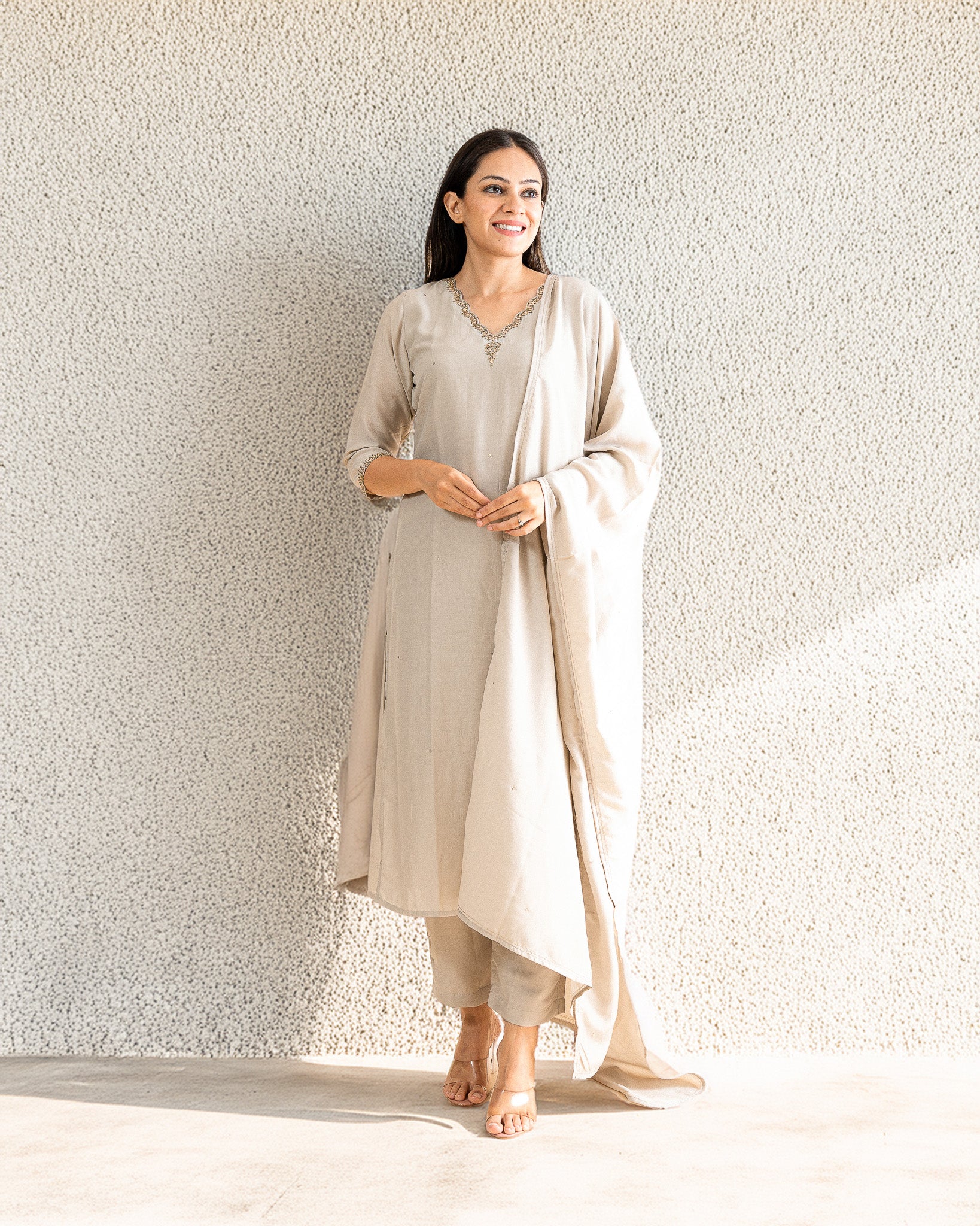 aksar — kurta, pants & dupatta