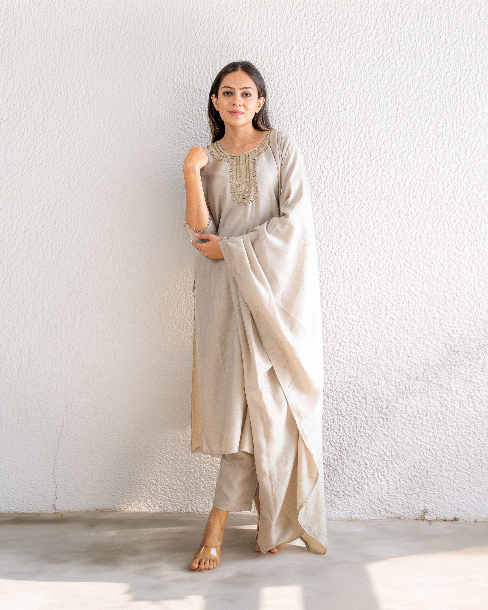 gauhar β kurta, pants & dupatta