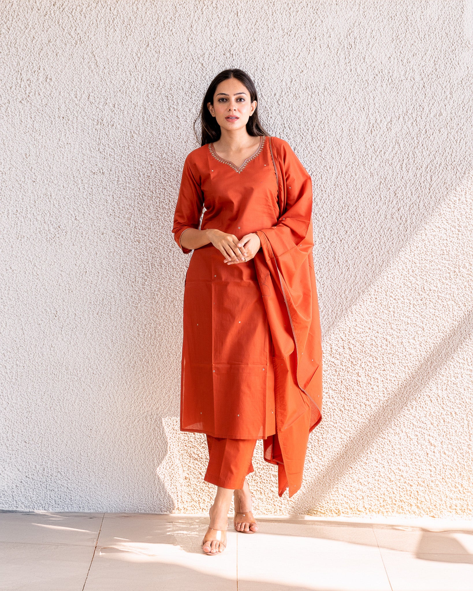 kasturi β kurta, pants & dupatta