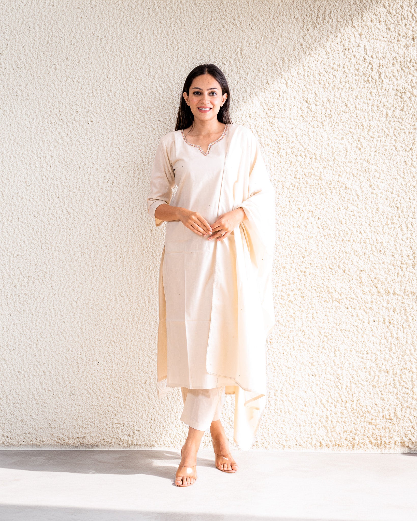 khaas β kurta, pants & dupatta