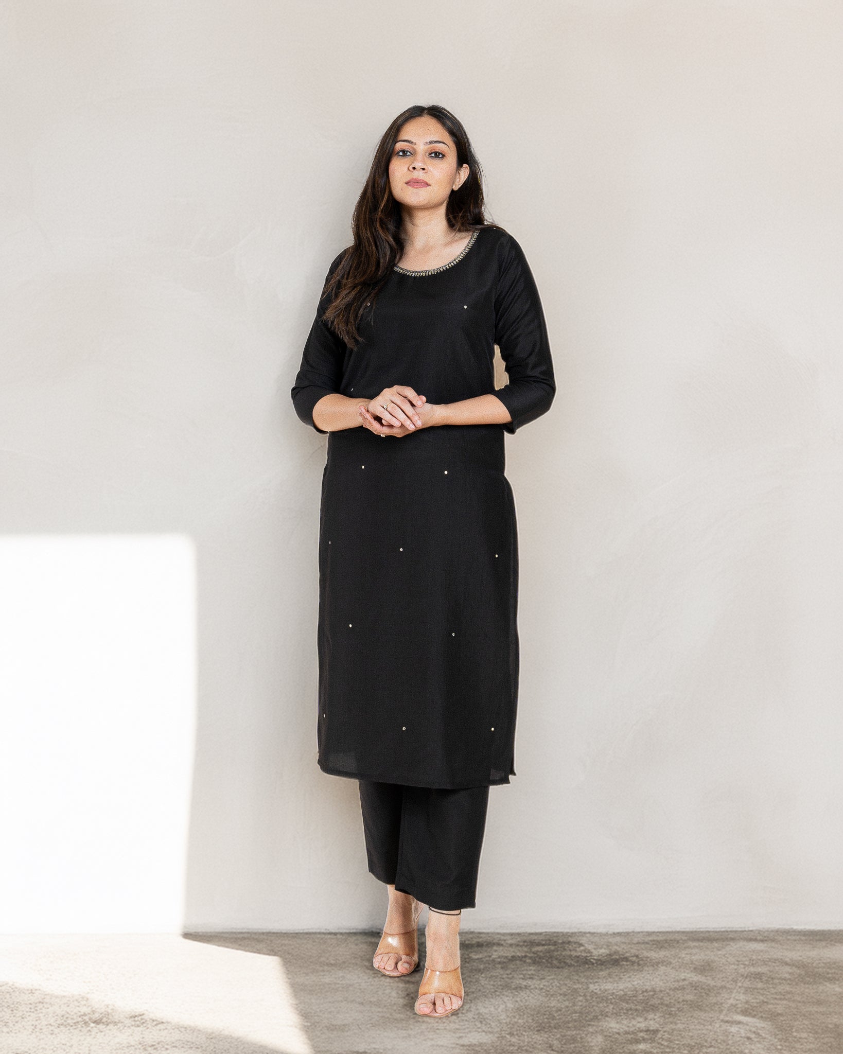 raahat β kurta & pants