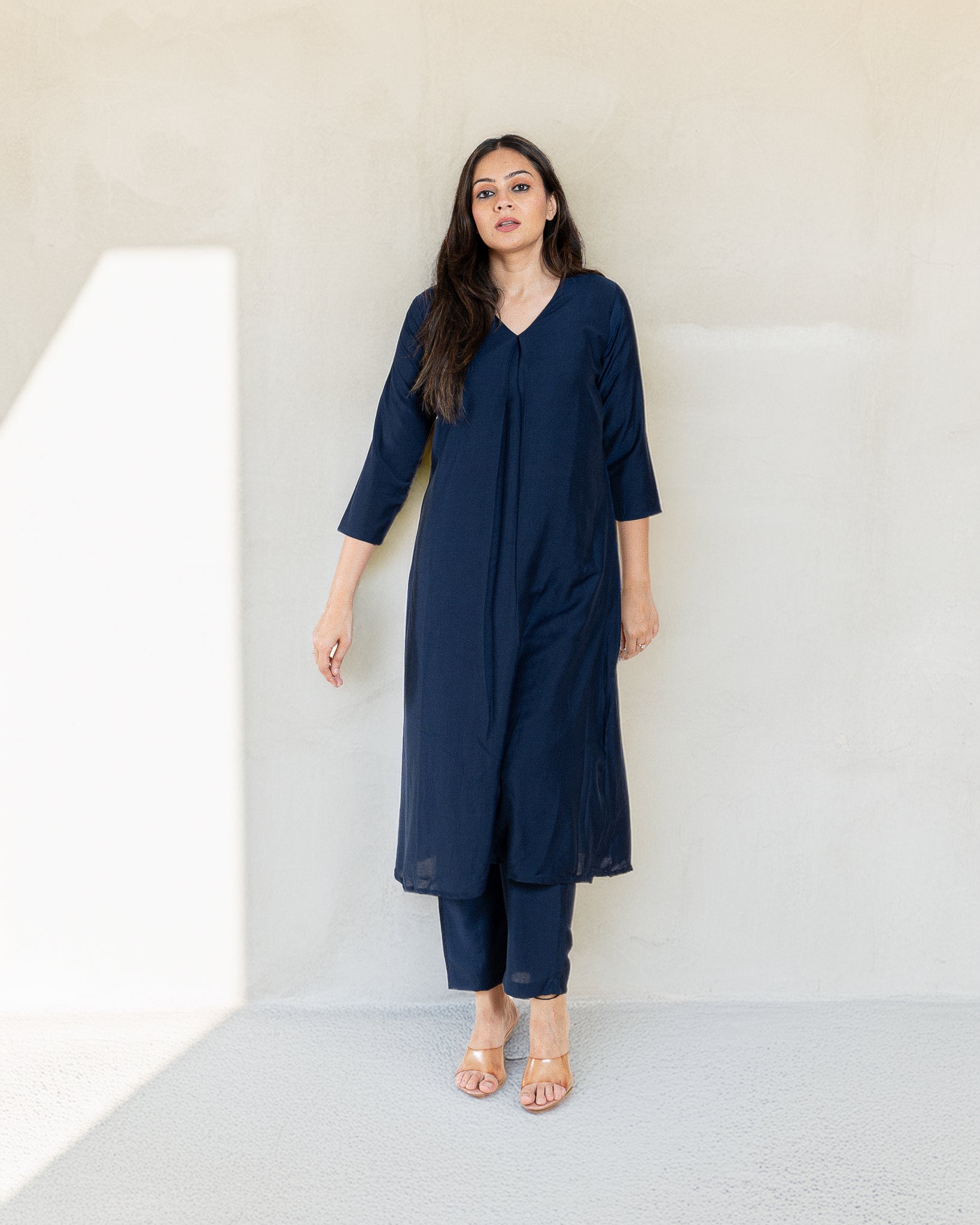 kaavish β kurta & pants