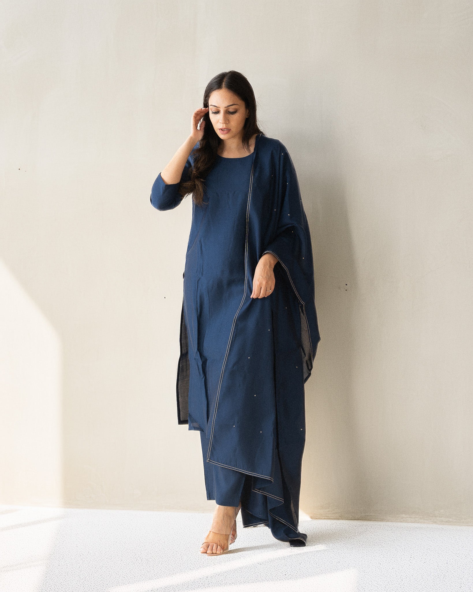 tirth β kurta, pants & dupatta