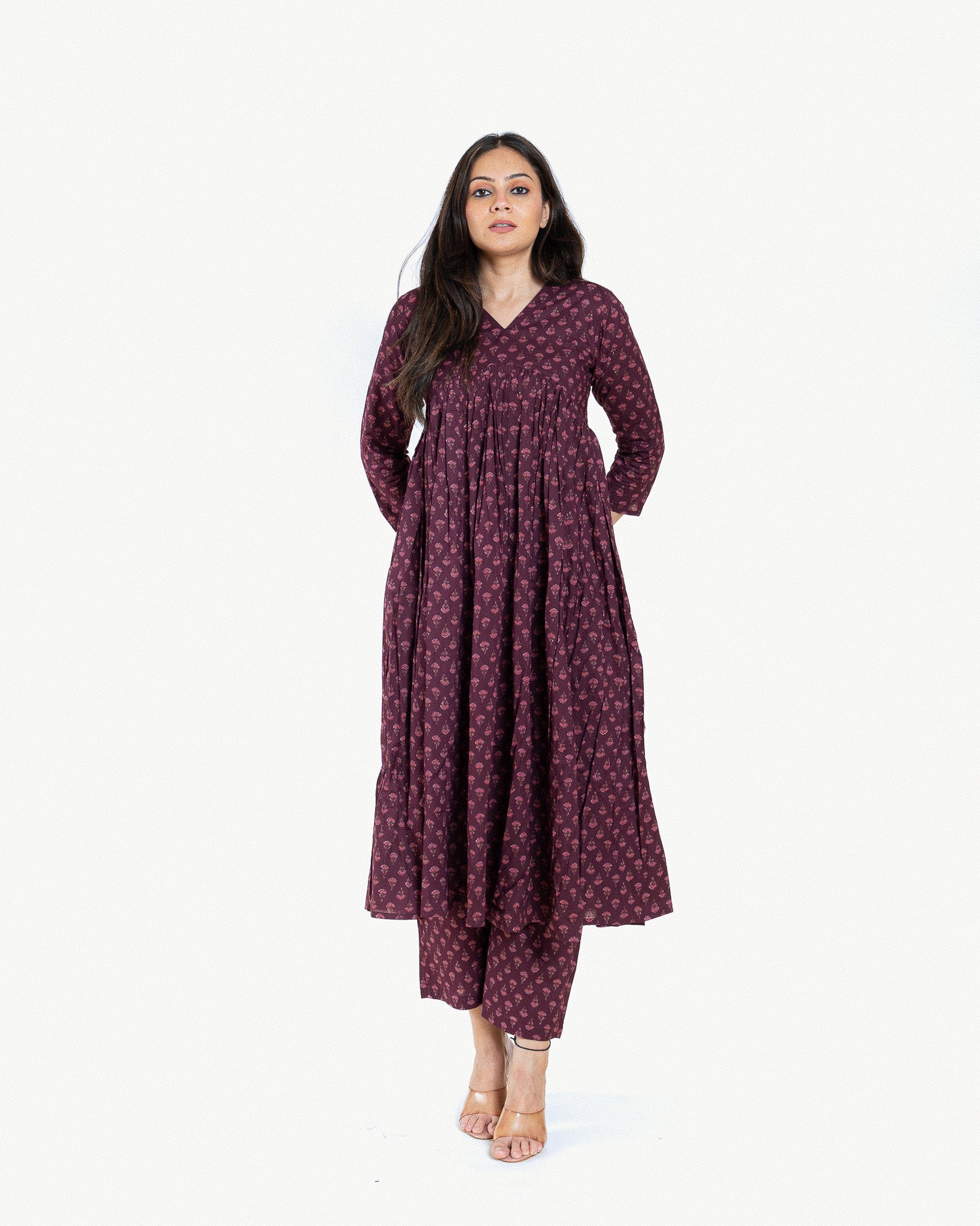 taras β kurta & pants