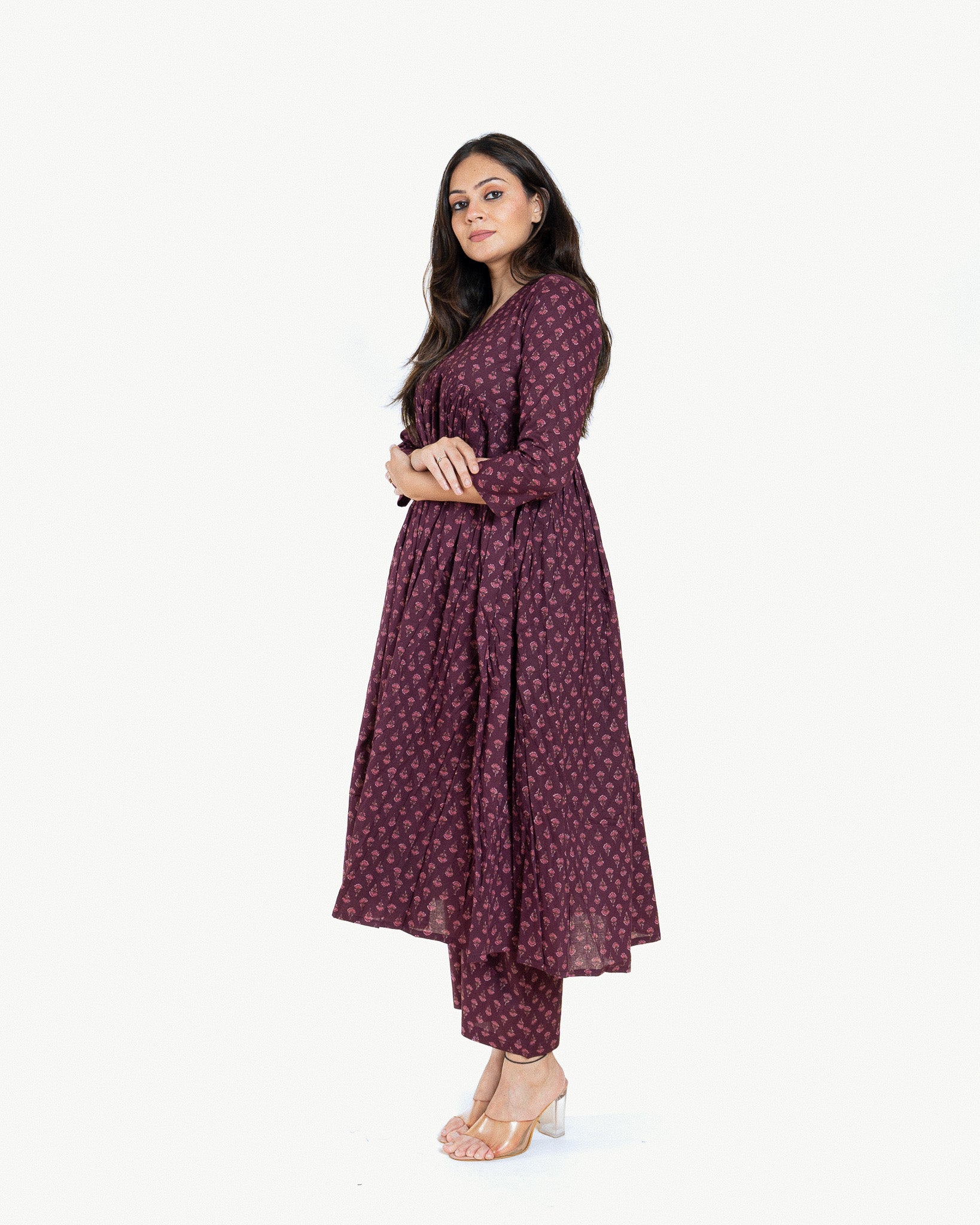 taras β kurta & pants