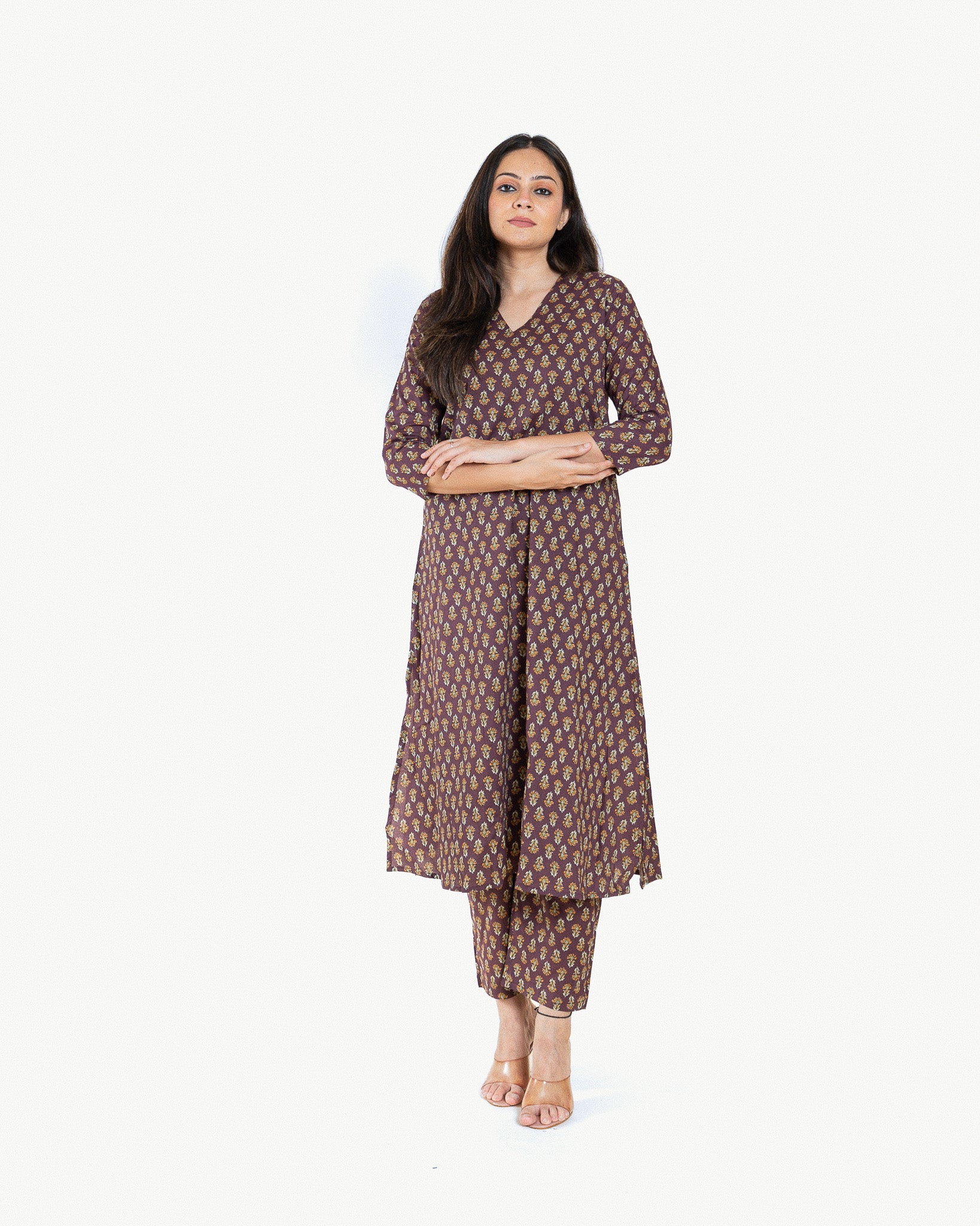 dheer β kurta & pants