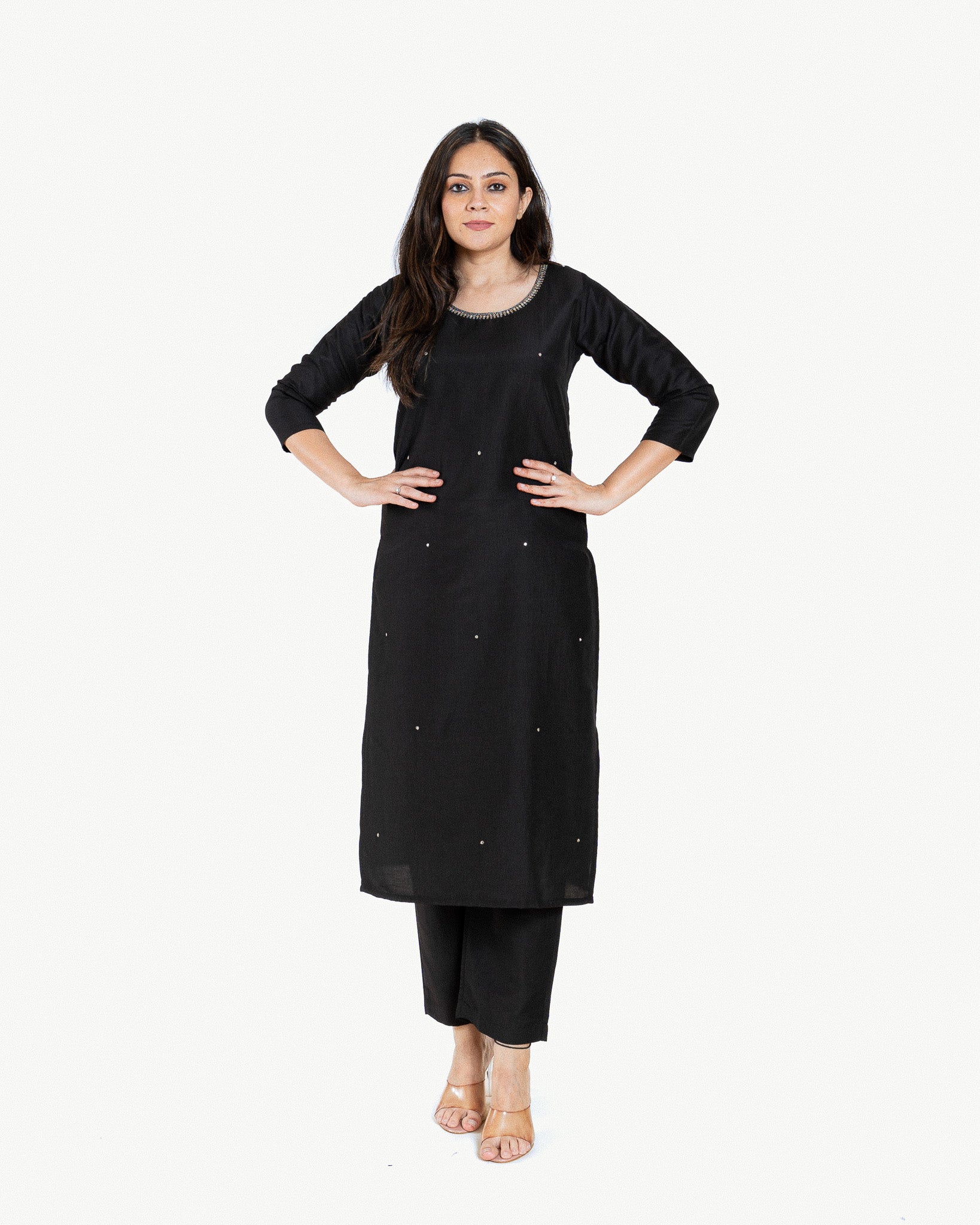 raahat β kurta & pants