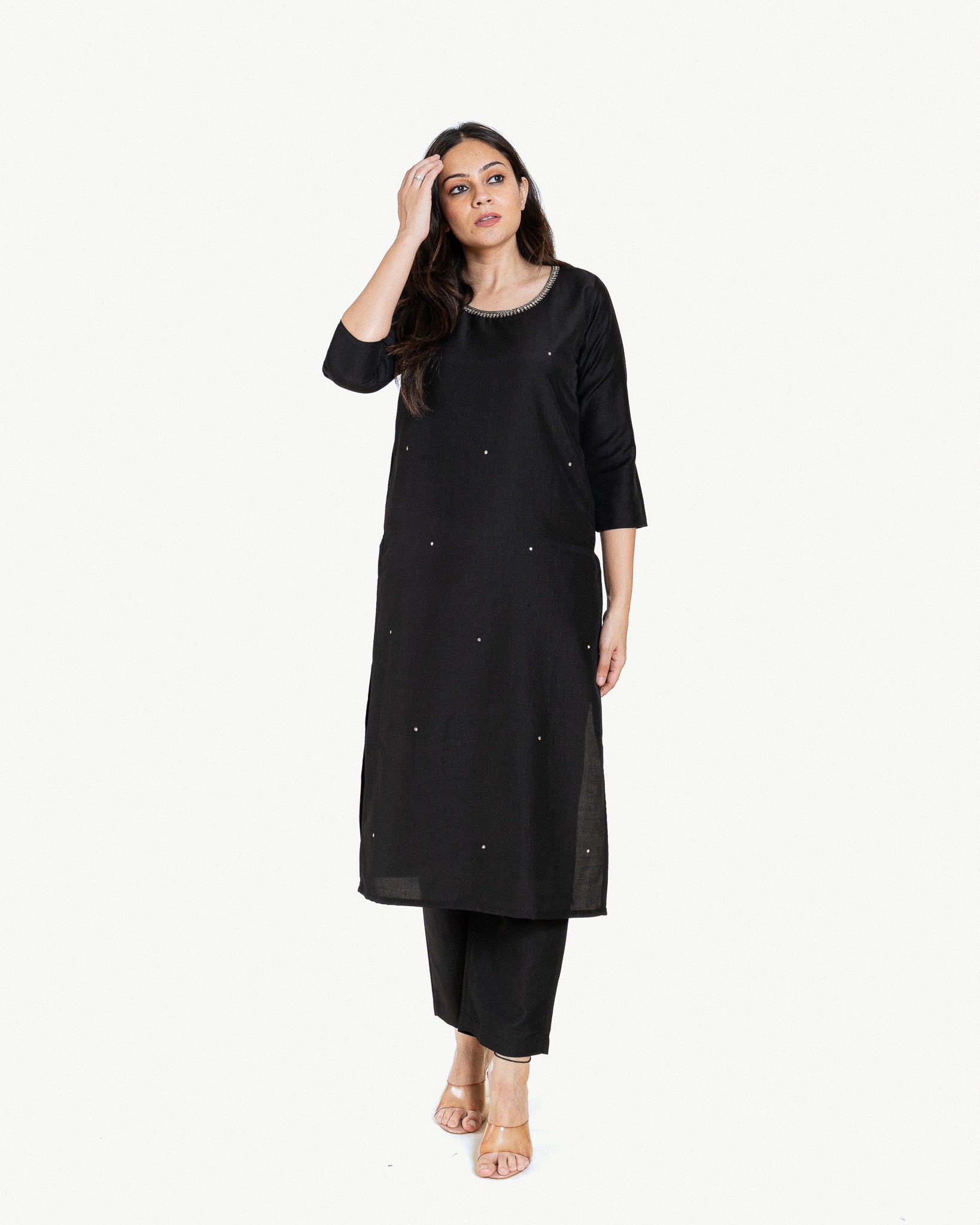 raahat β kurta & pants