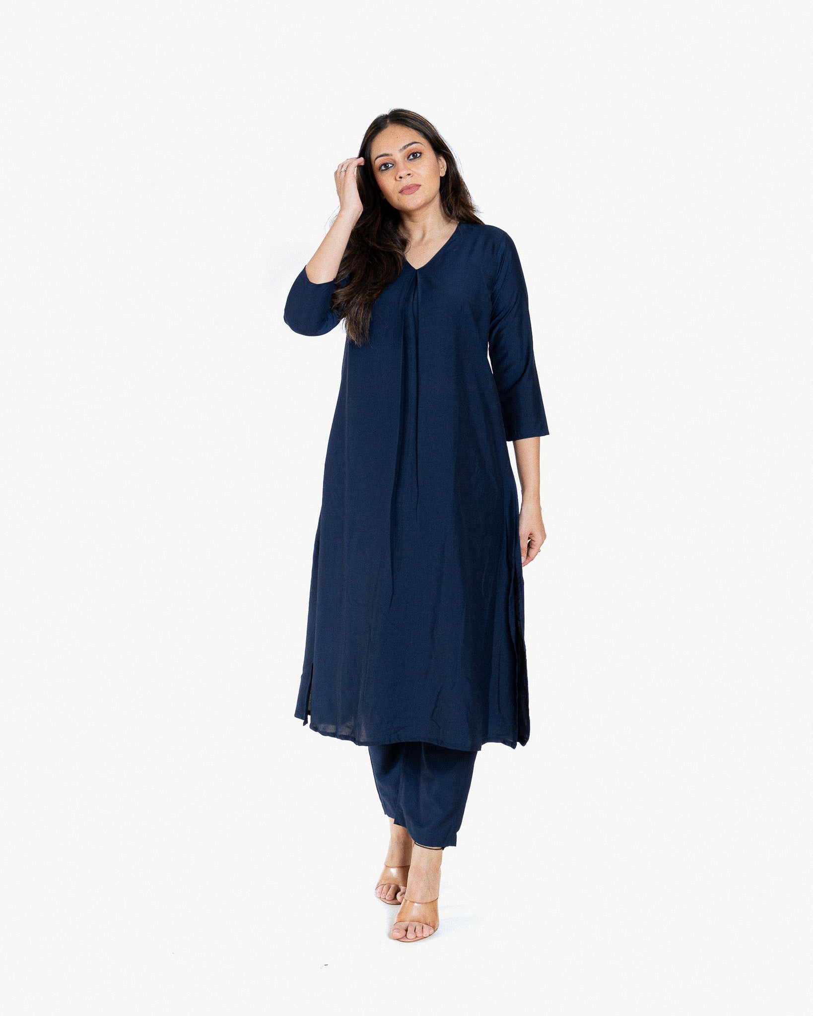 kaavish β kurta & pants