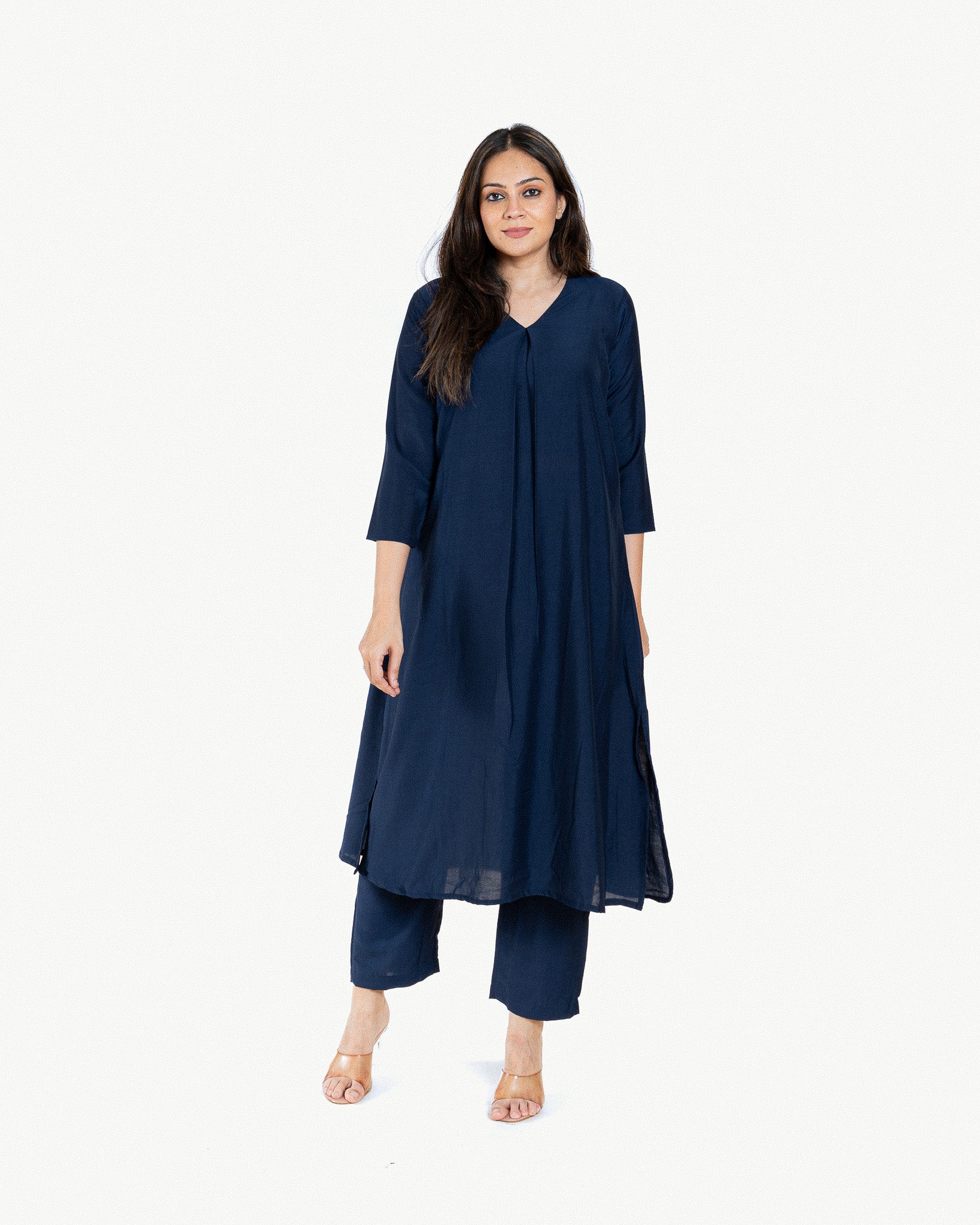 kaavish β kurta & pants