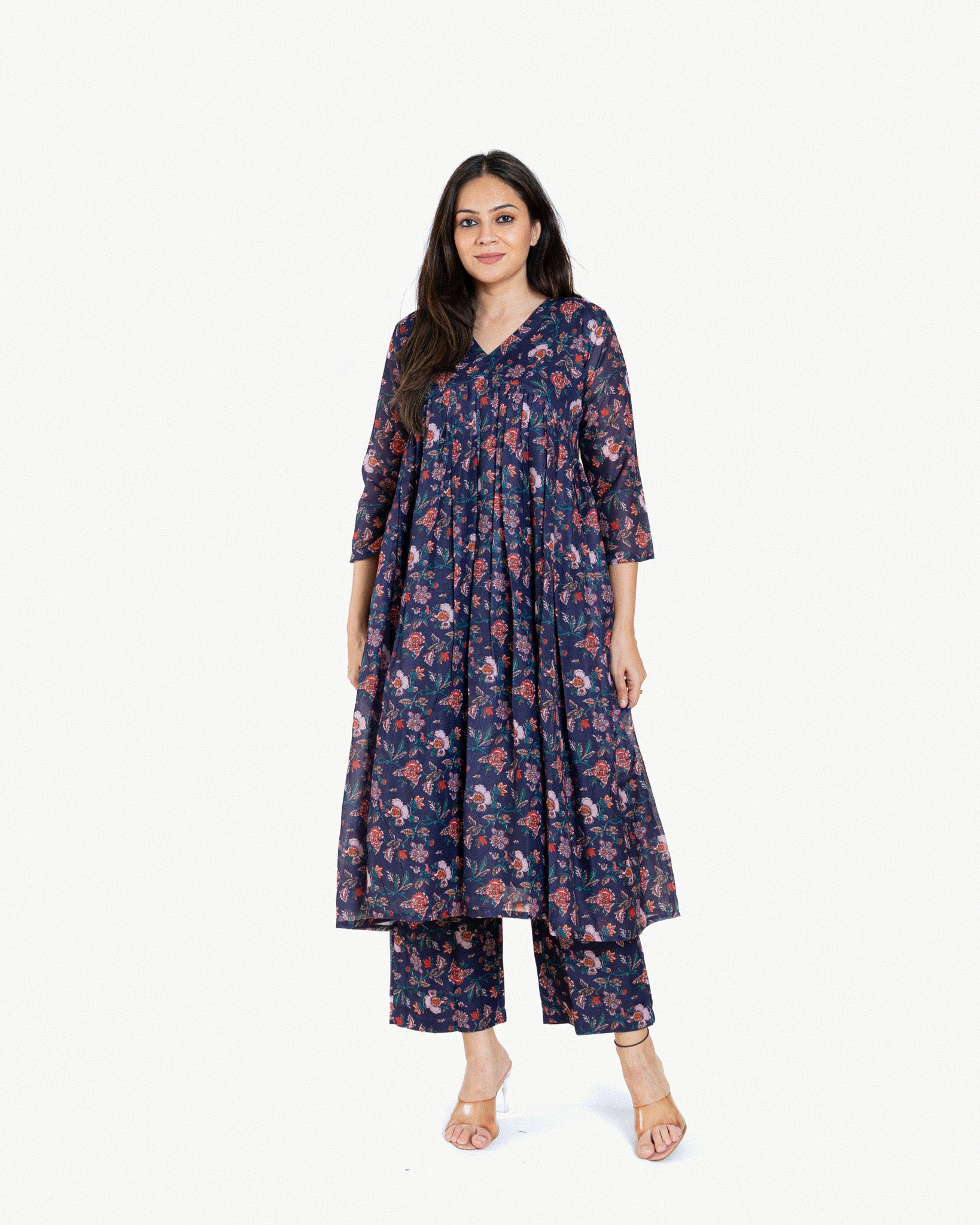 devi β kurta & pants