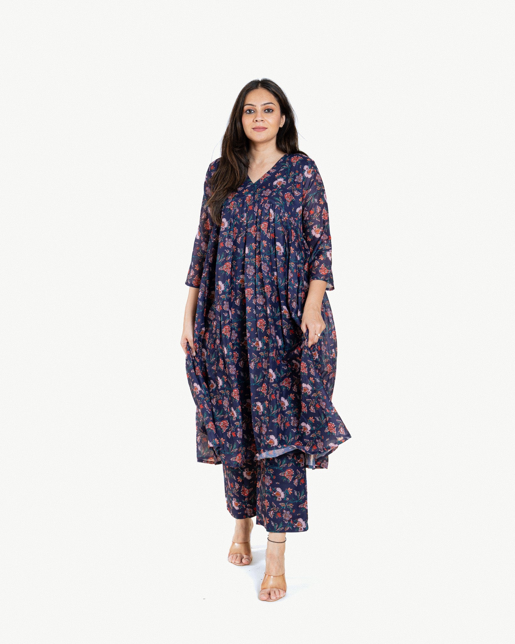 devi β kurta & pants