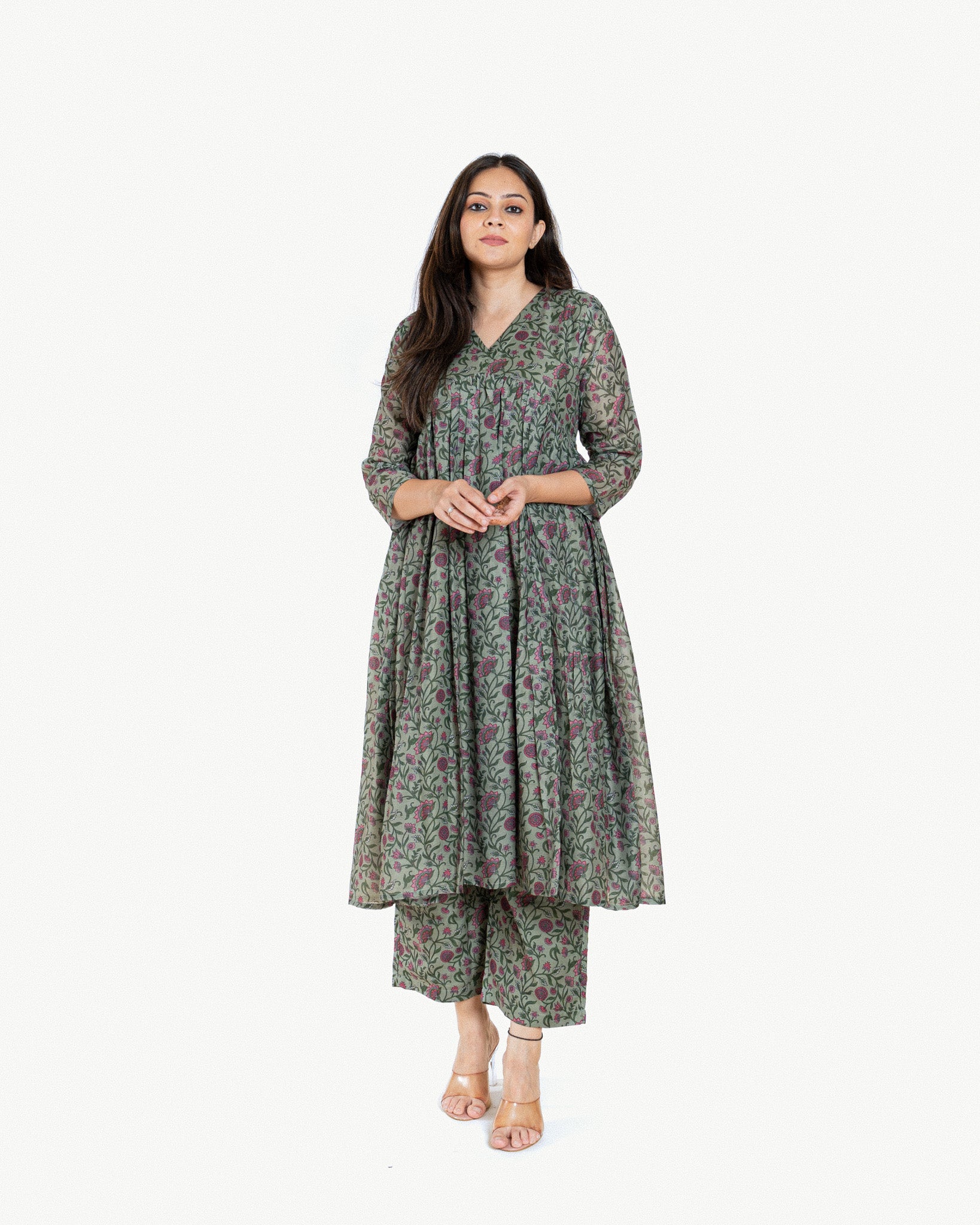 satva β kurta & pants