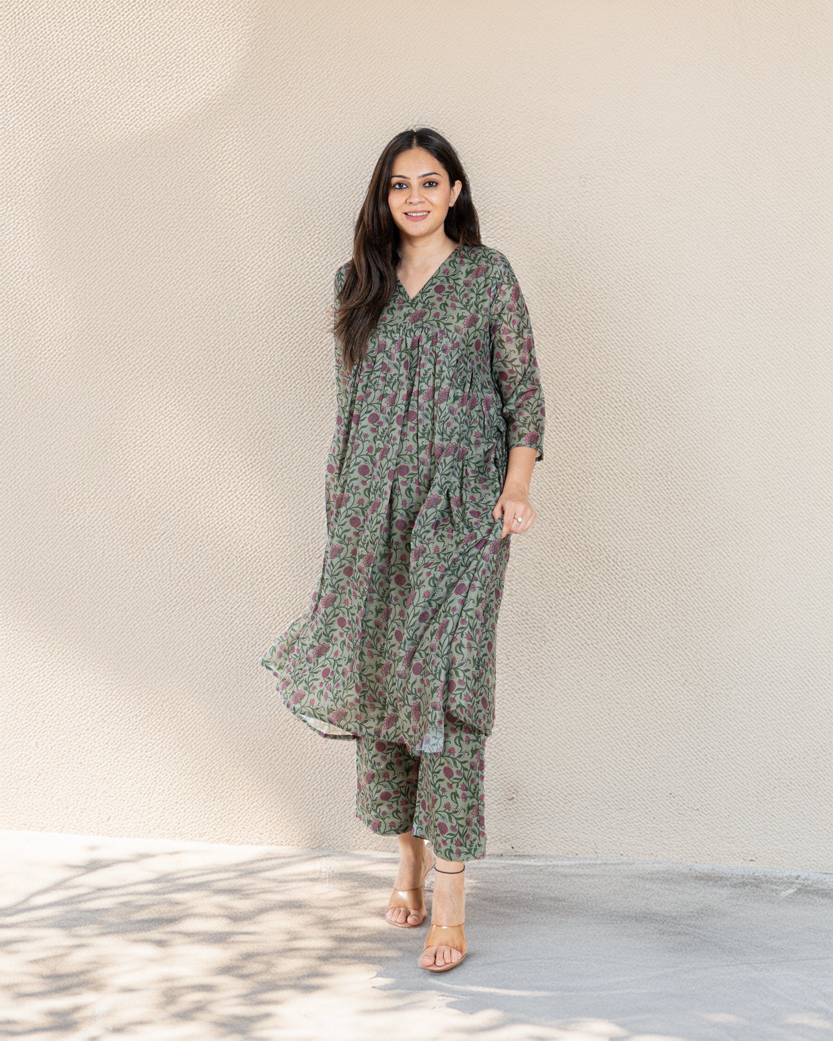 satva β kurta & pants