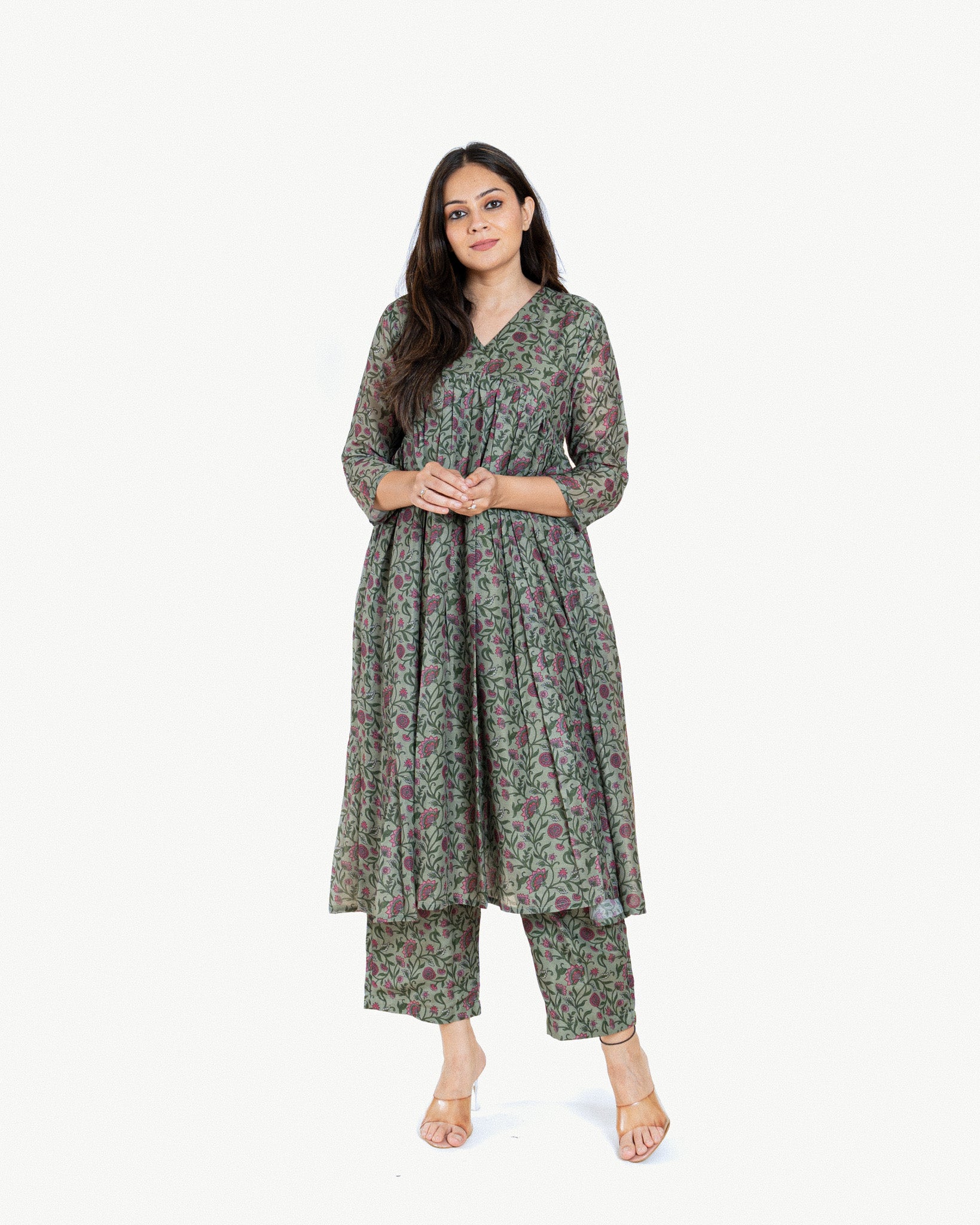 satva β kurta & pants