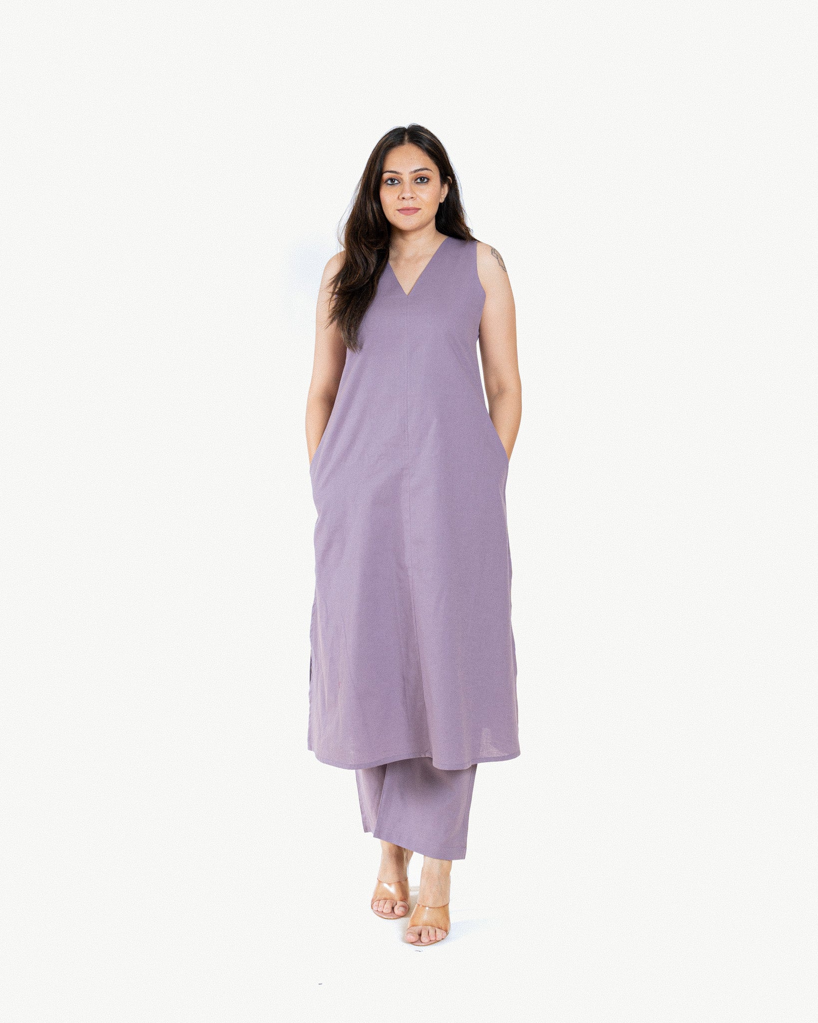 anvi β kurta & pants