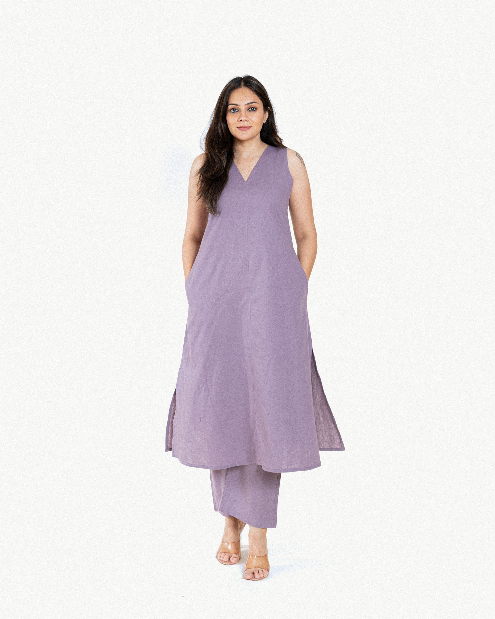anvi β kurta & pants