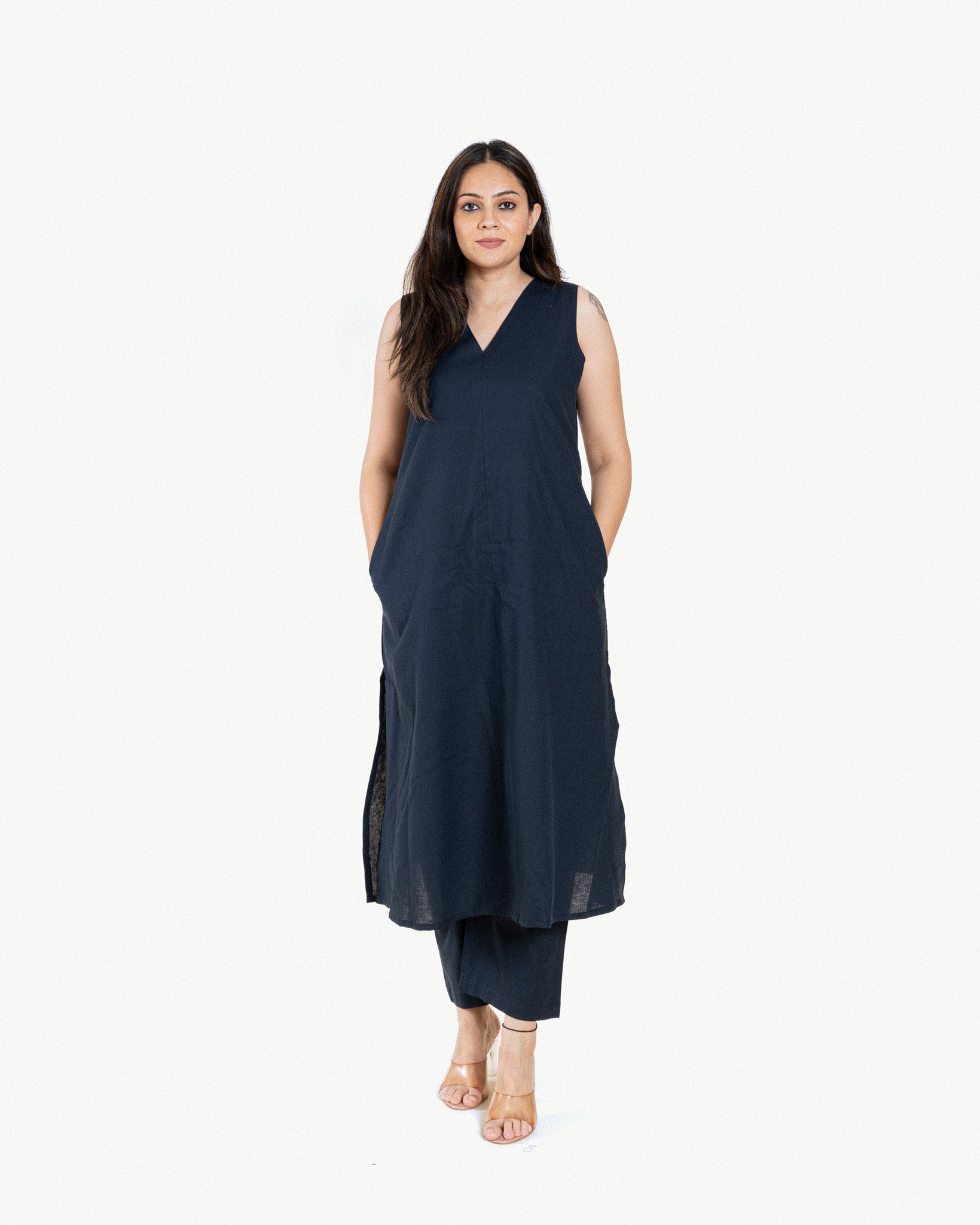 veda β kurta & pants