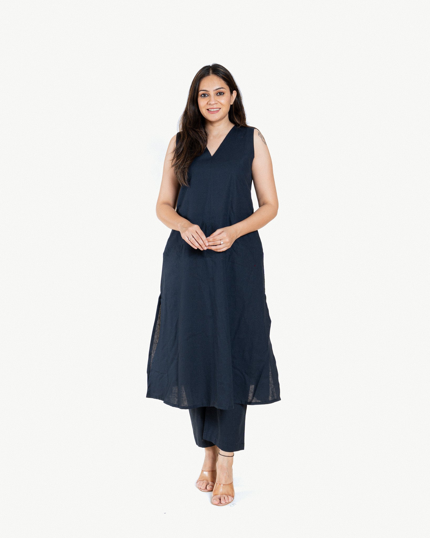 veda β kurta & pants