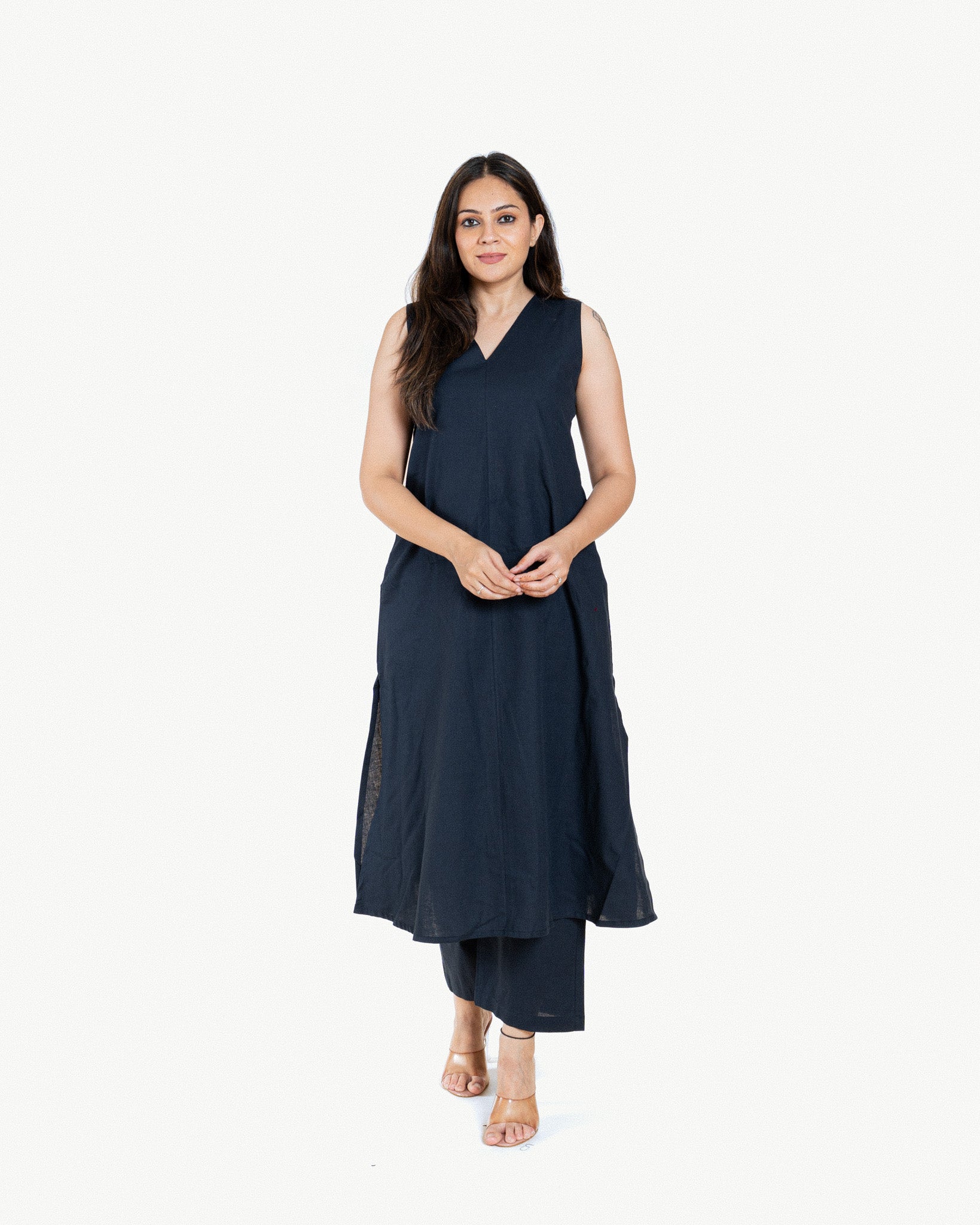 veda β kurta & pants