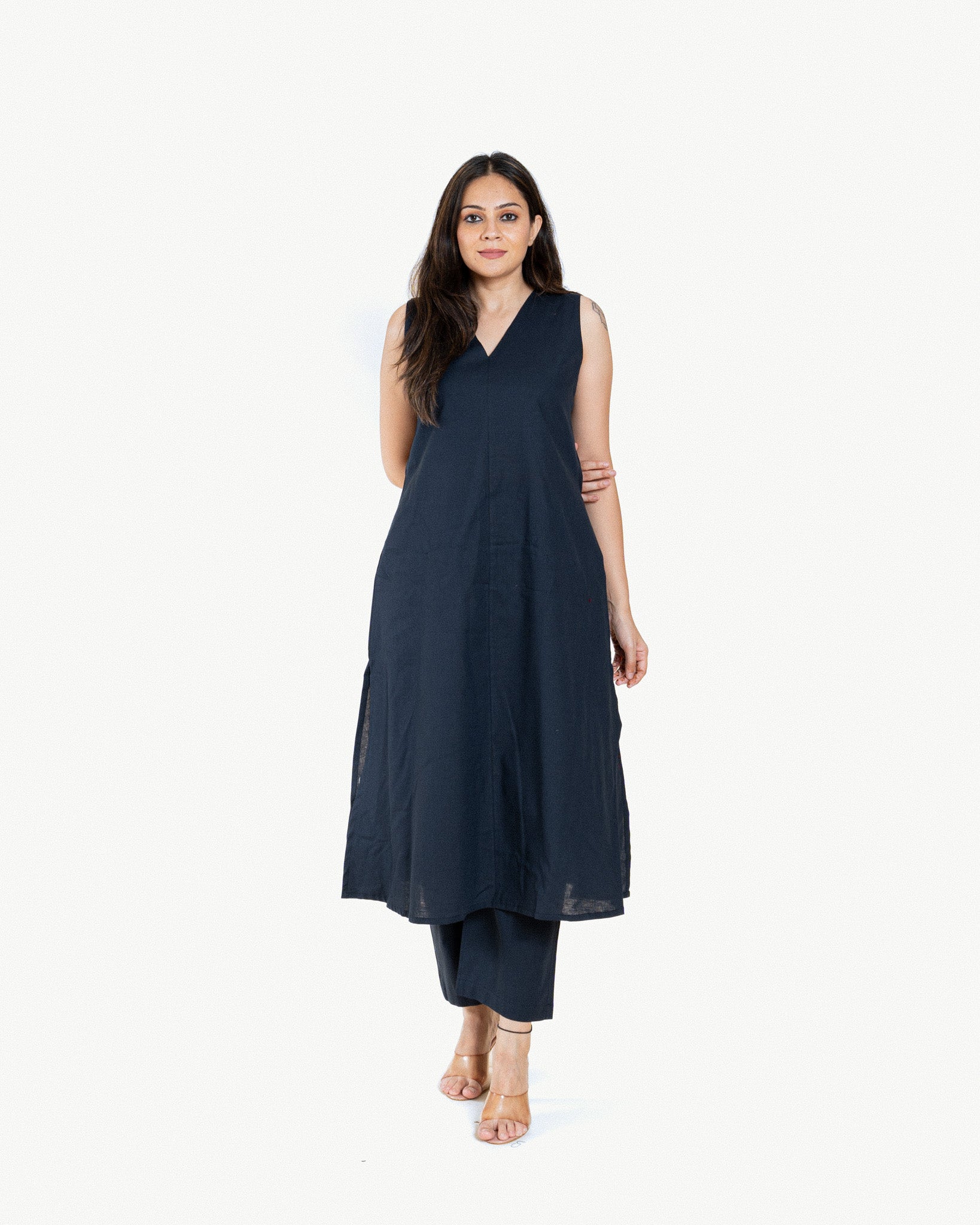 veda β kurta & pants