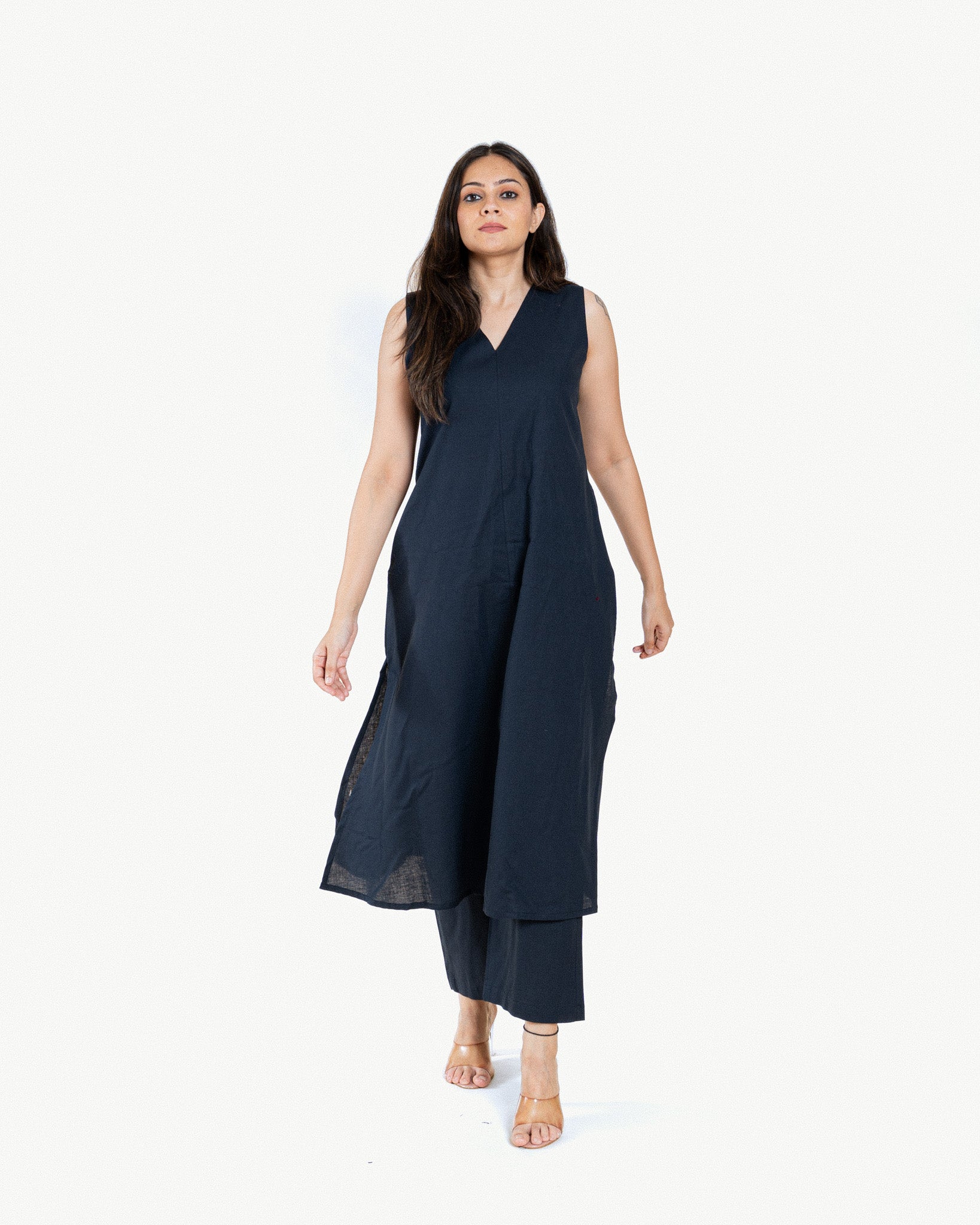 veda β kurta & pants