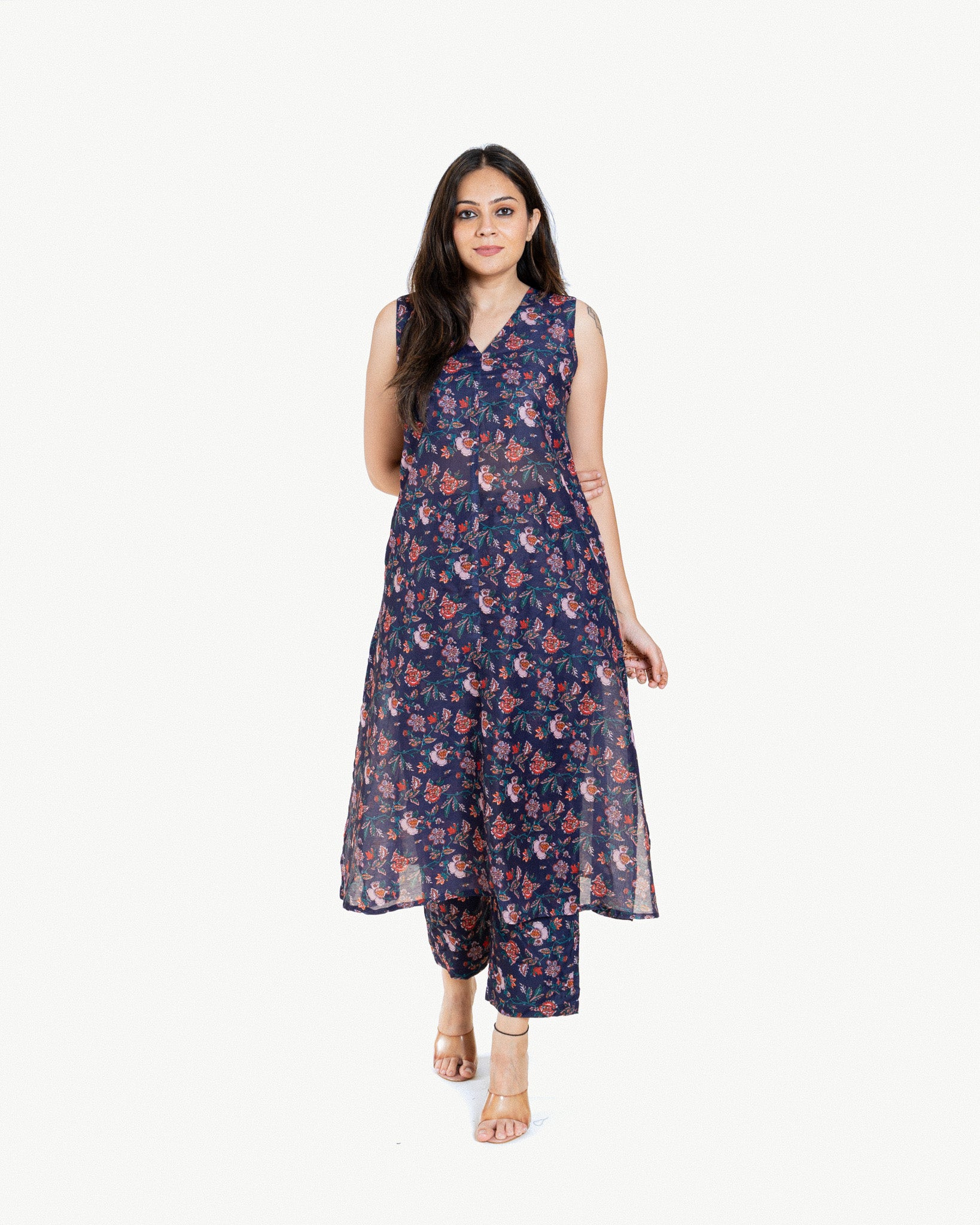 talula β kurta & pants