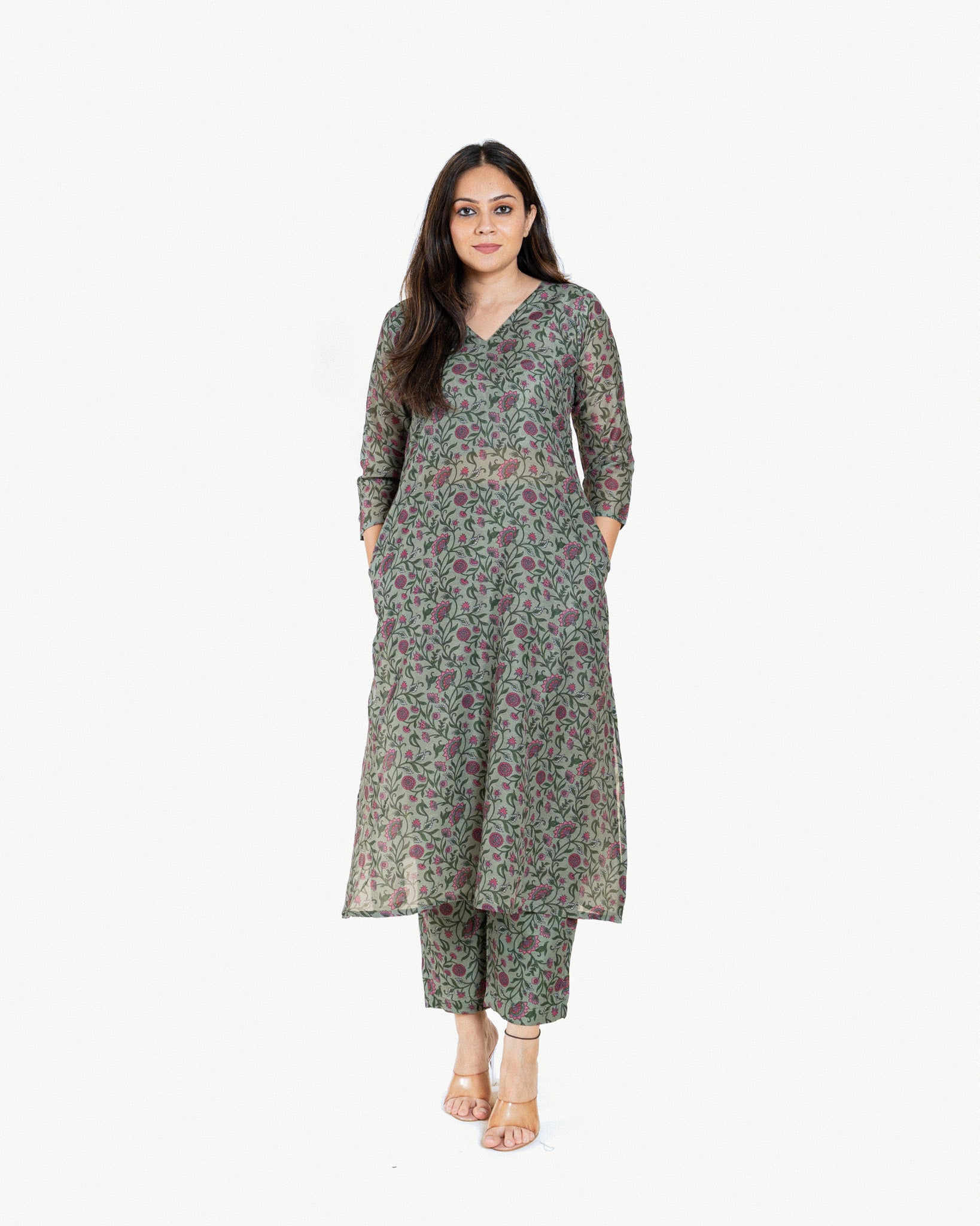 jaan β kurta & pants