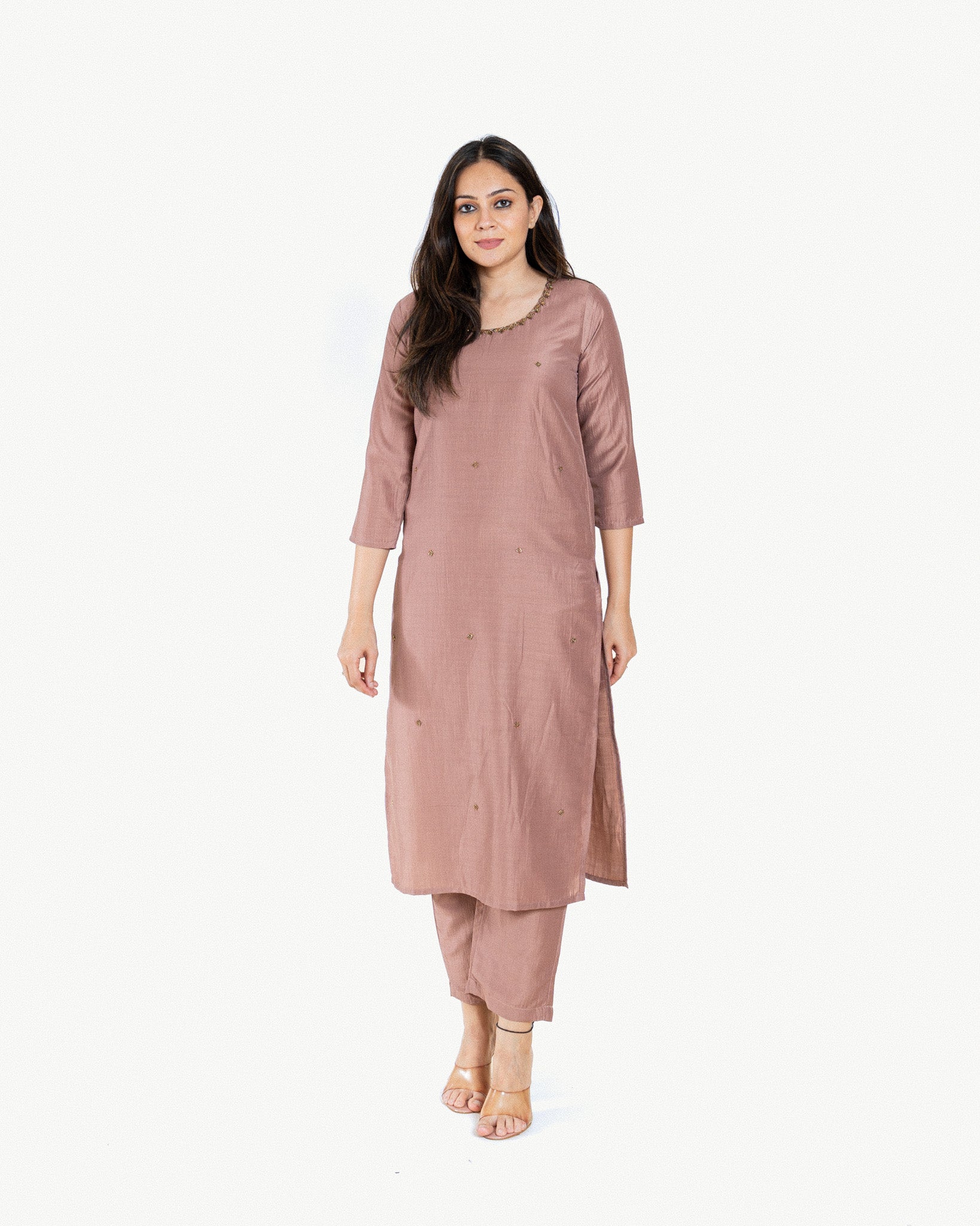nida β kurta & pants