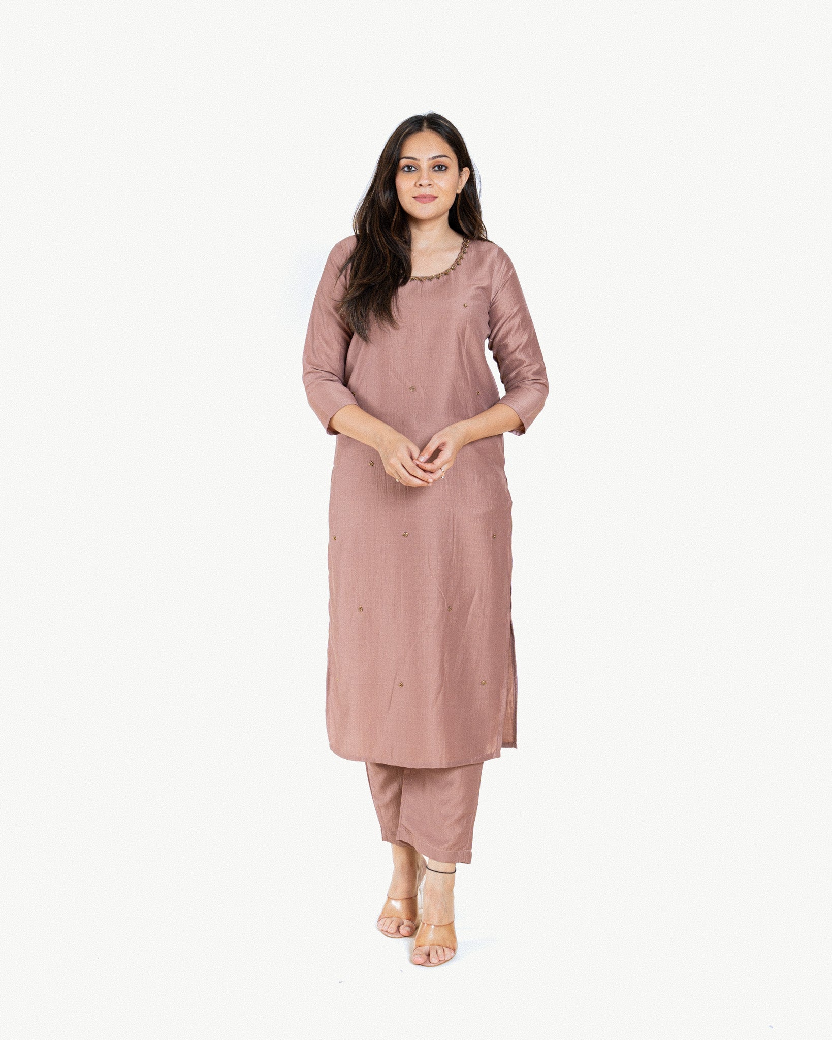 nida β kurta & pants