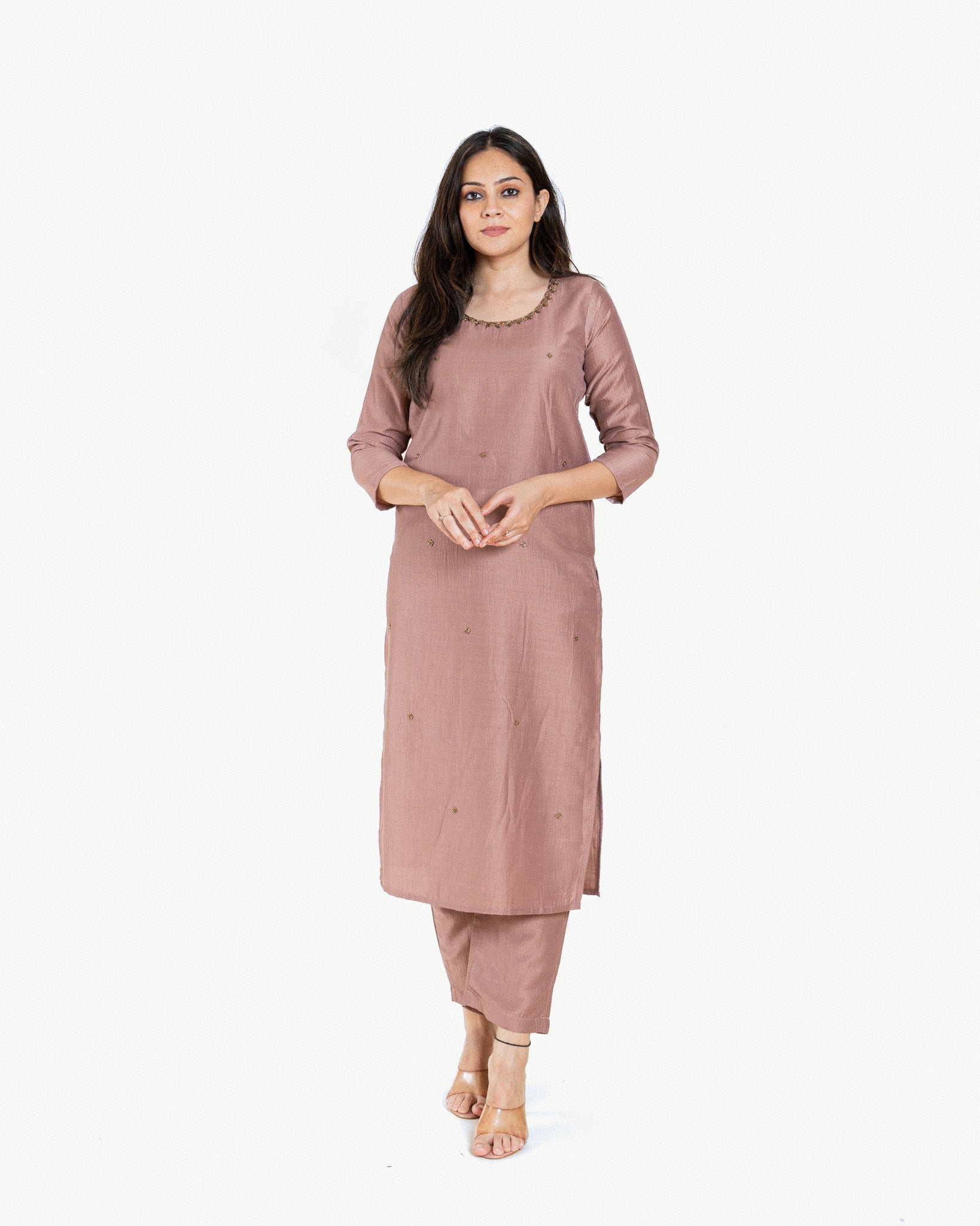 nida β kurta & pants