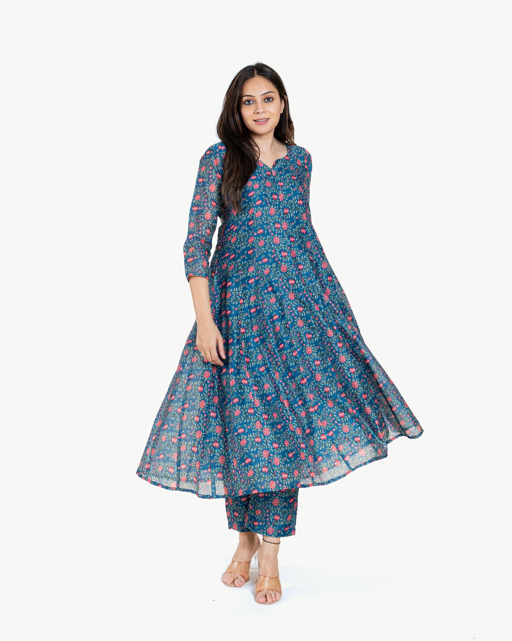 sarvam β kurta & pants