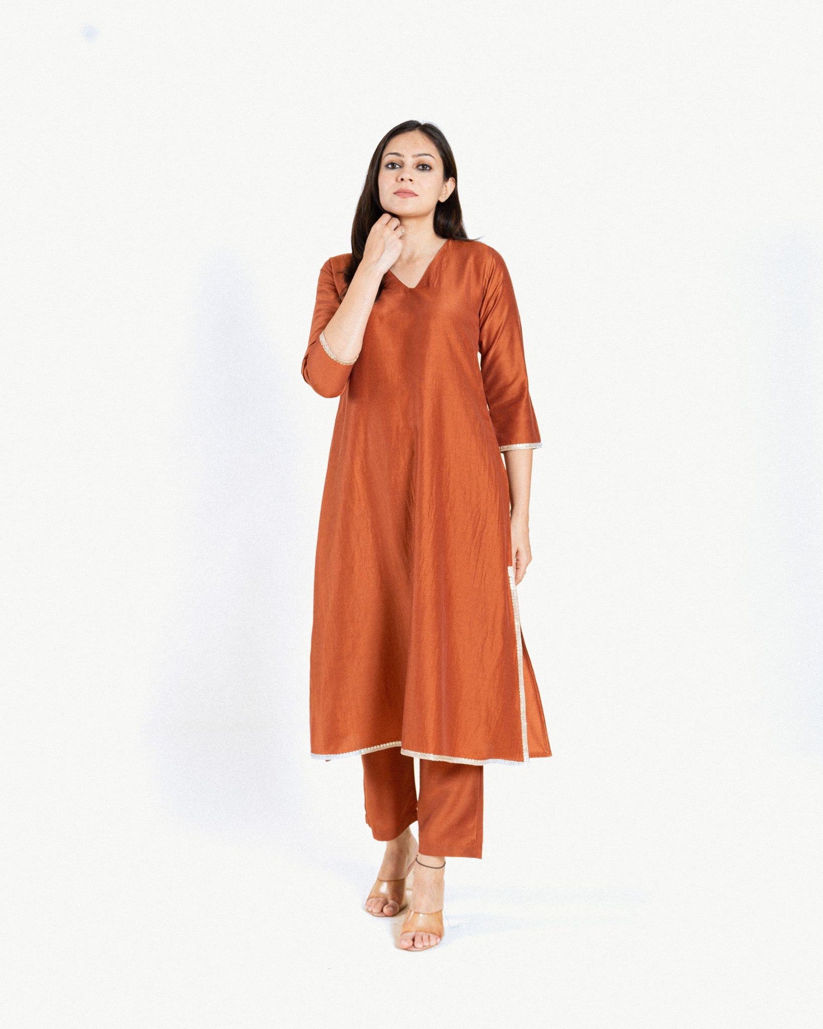 saavi β kurta & pants