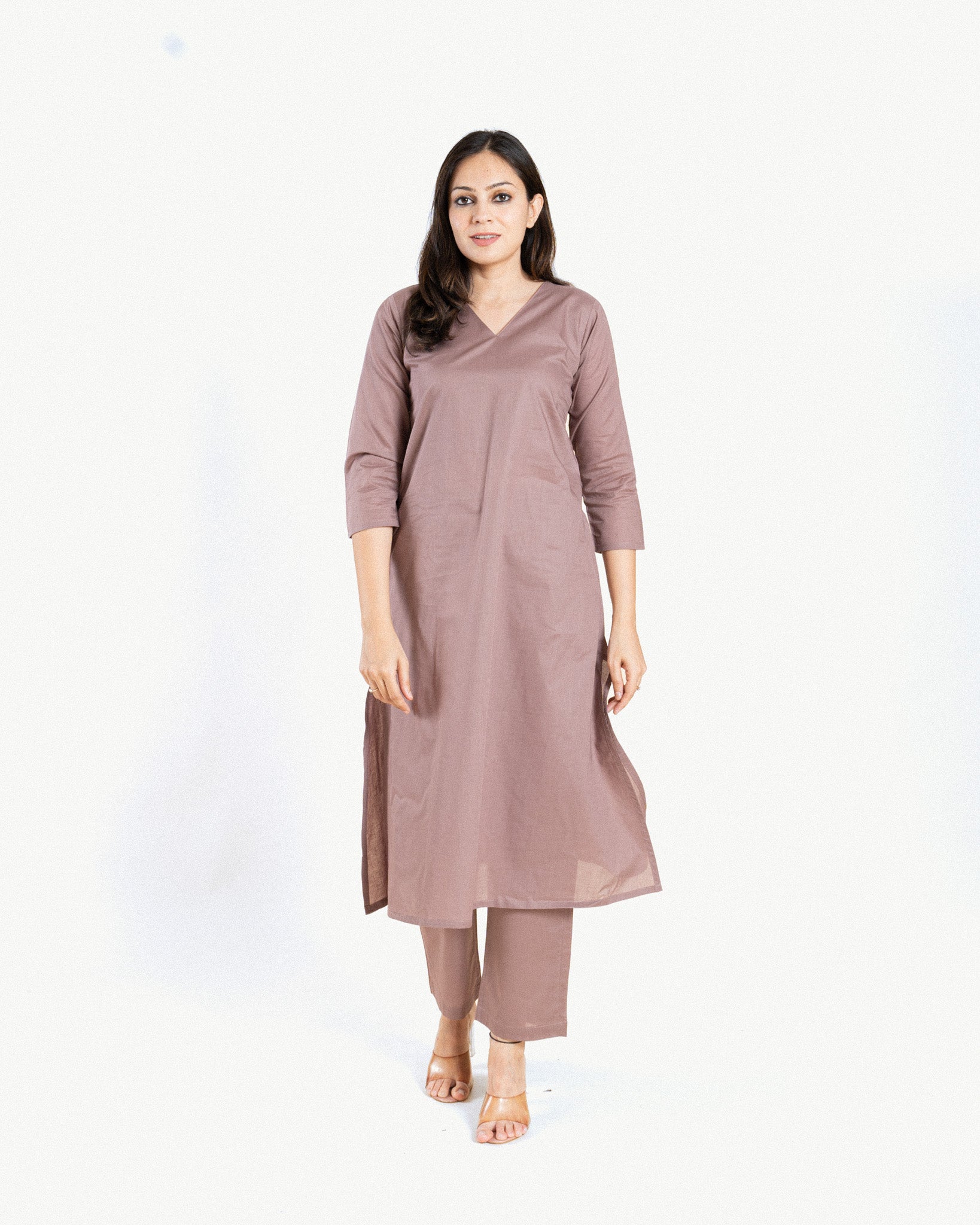 namah  β kurta & pants