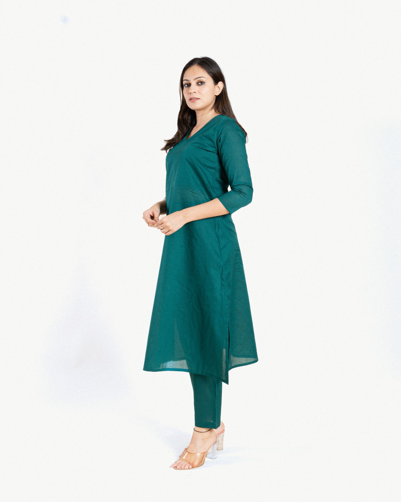 taskeen β kurta & pants