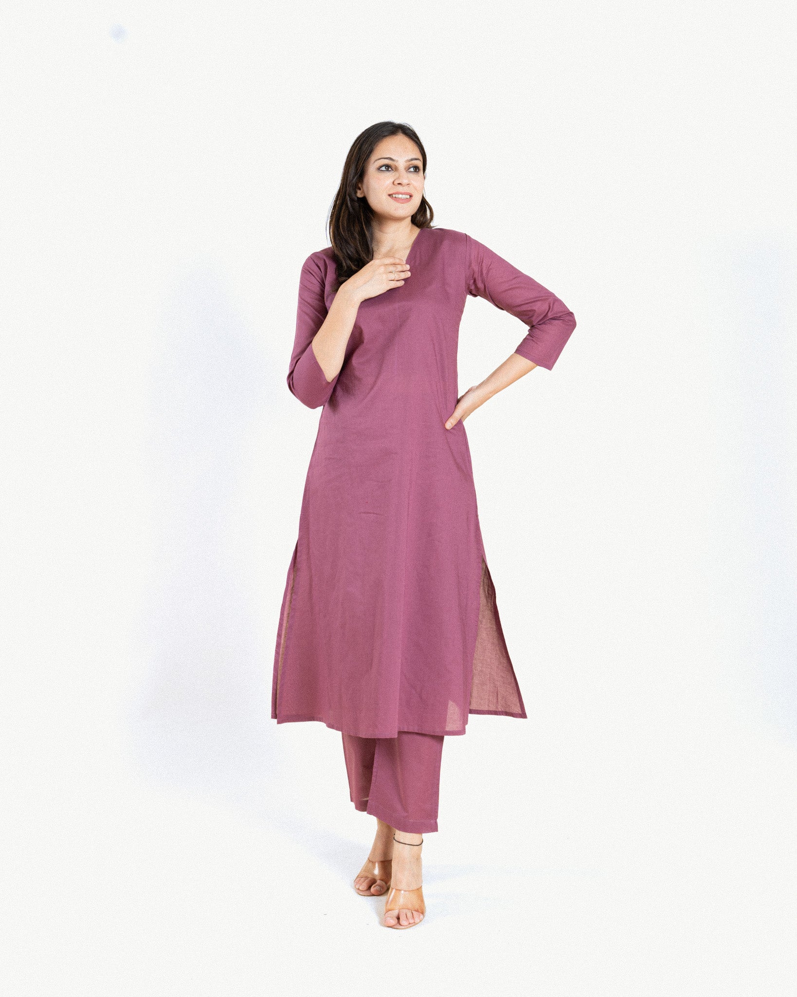 kritvi β kurta & pants