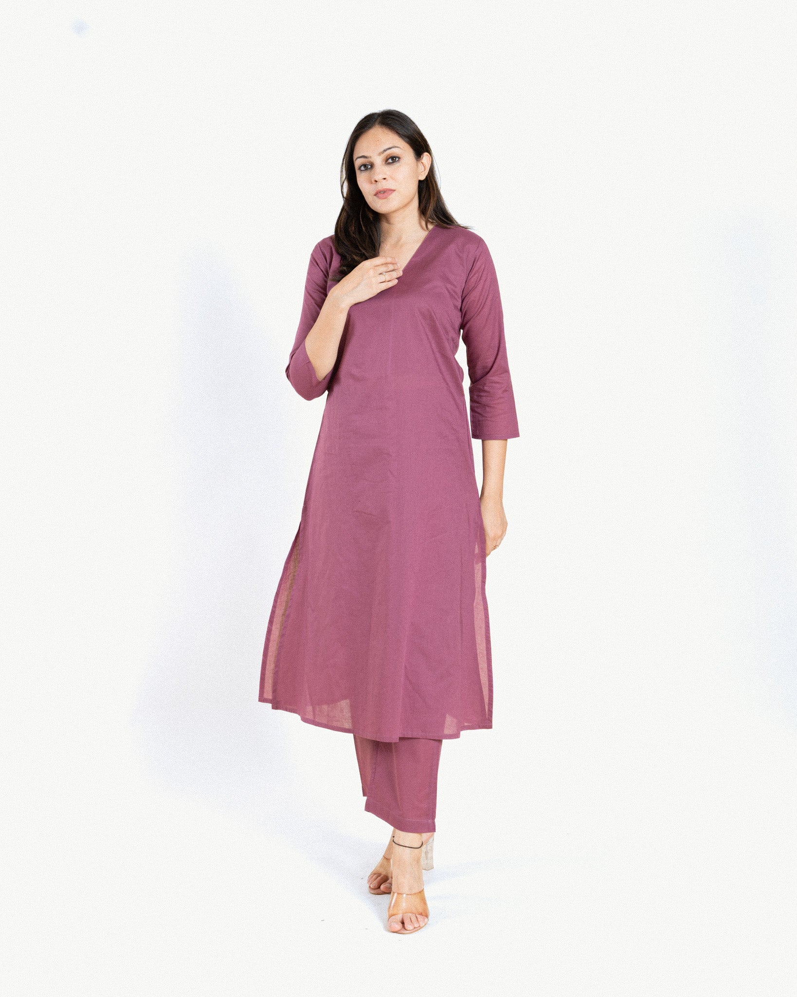 kritvi β kurta & pants