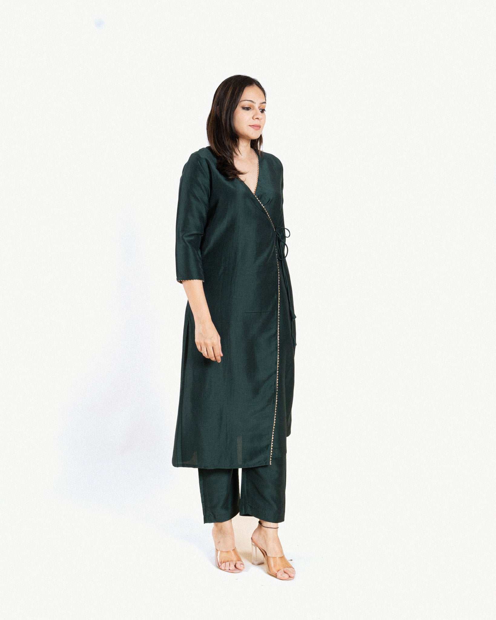 mia β kurta & pants