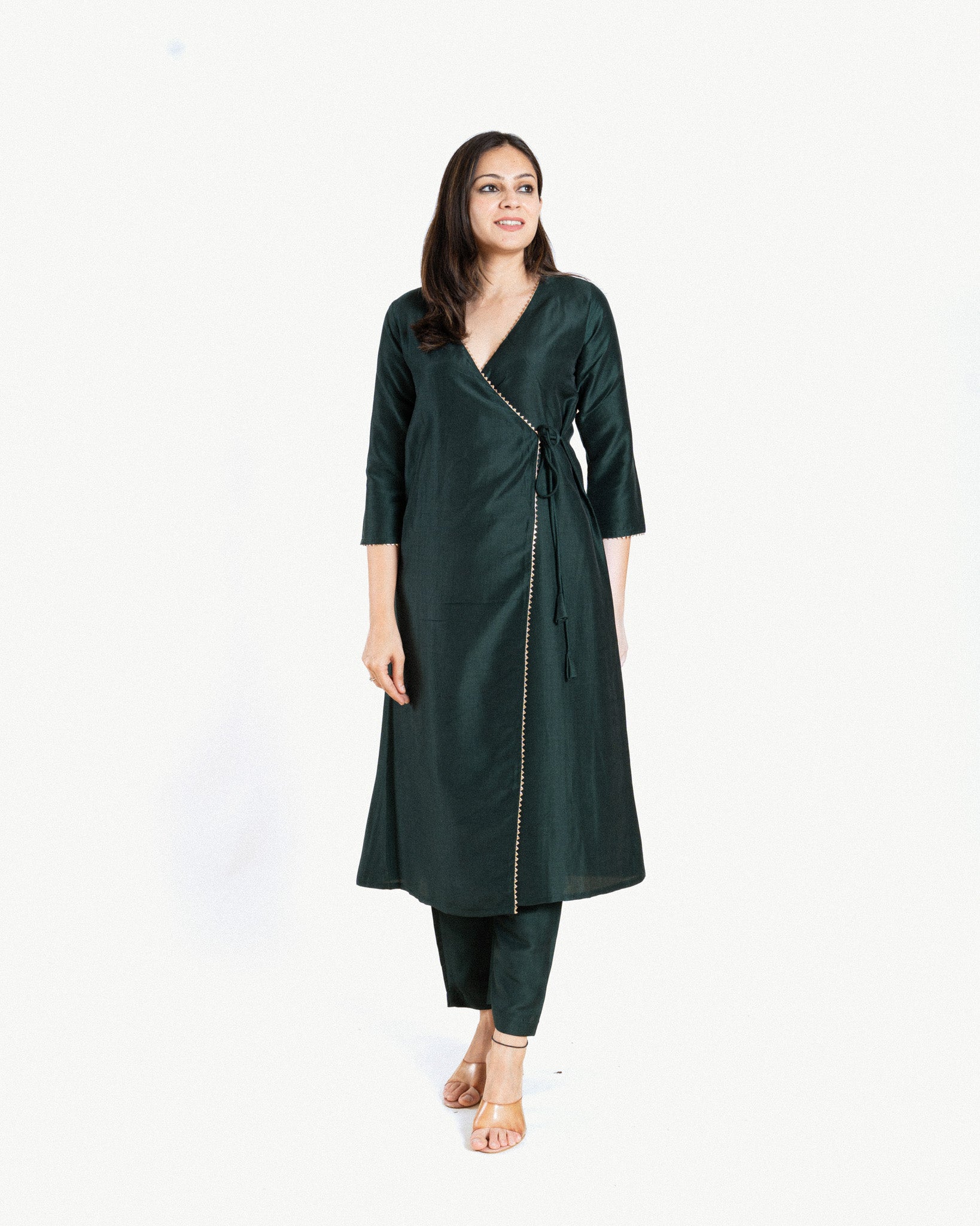 mia β kurta & pants