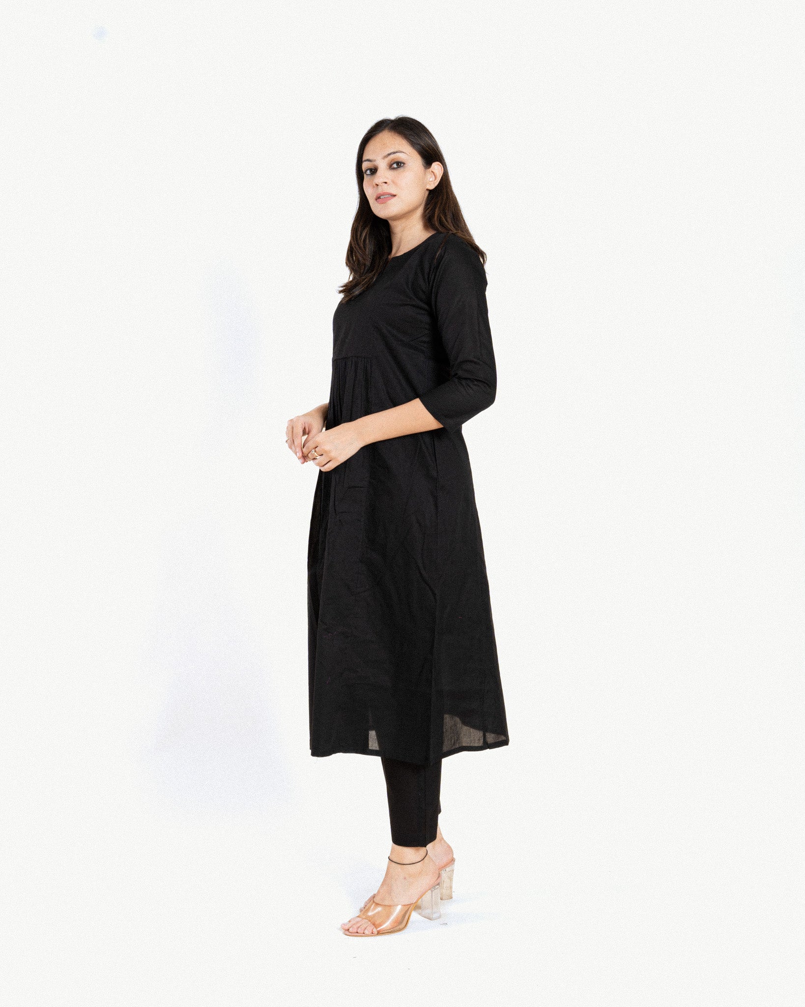 yashvi β kurta & pants