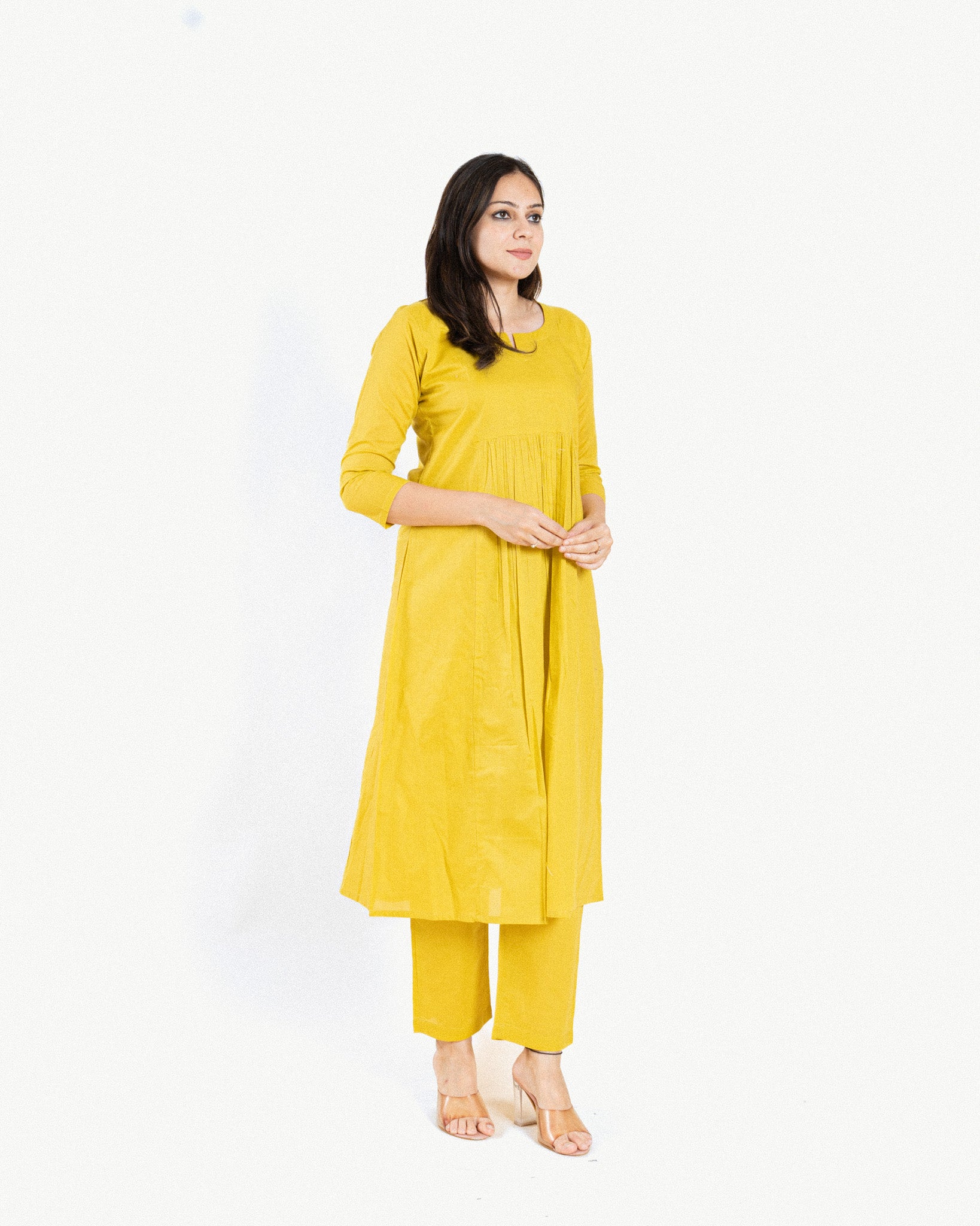 kiku β kurta & pants