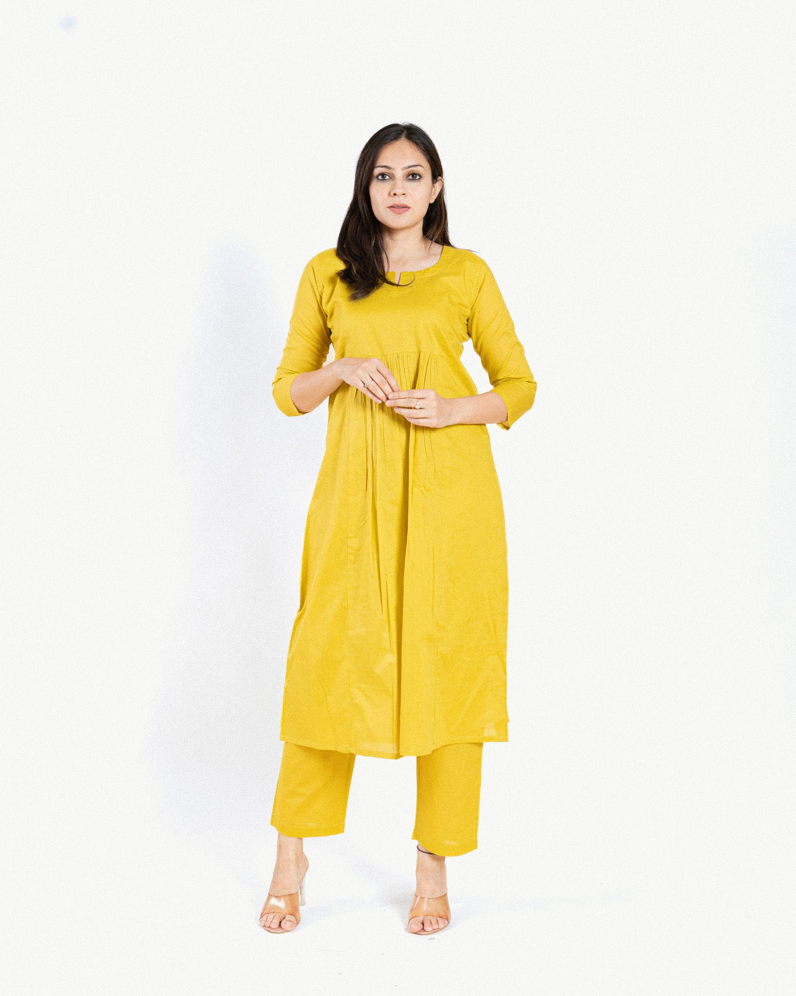 kiku β kurta & pants